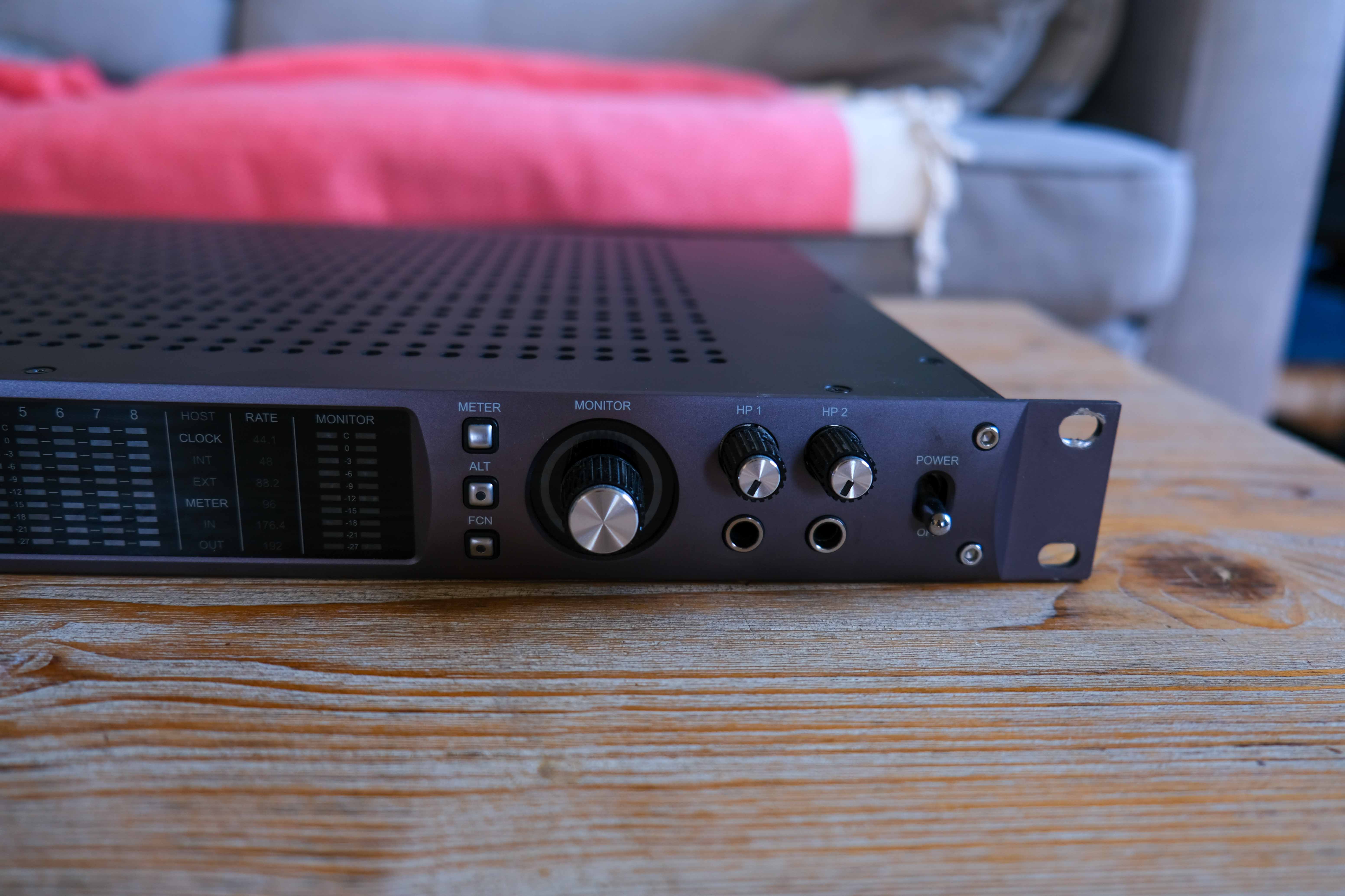 Apollo x8 Universal Audio Apollo x8 Audiofanzine