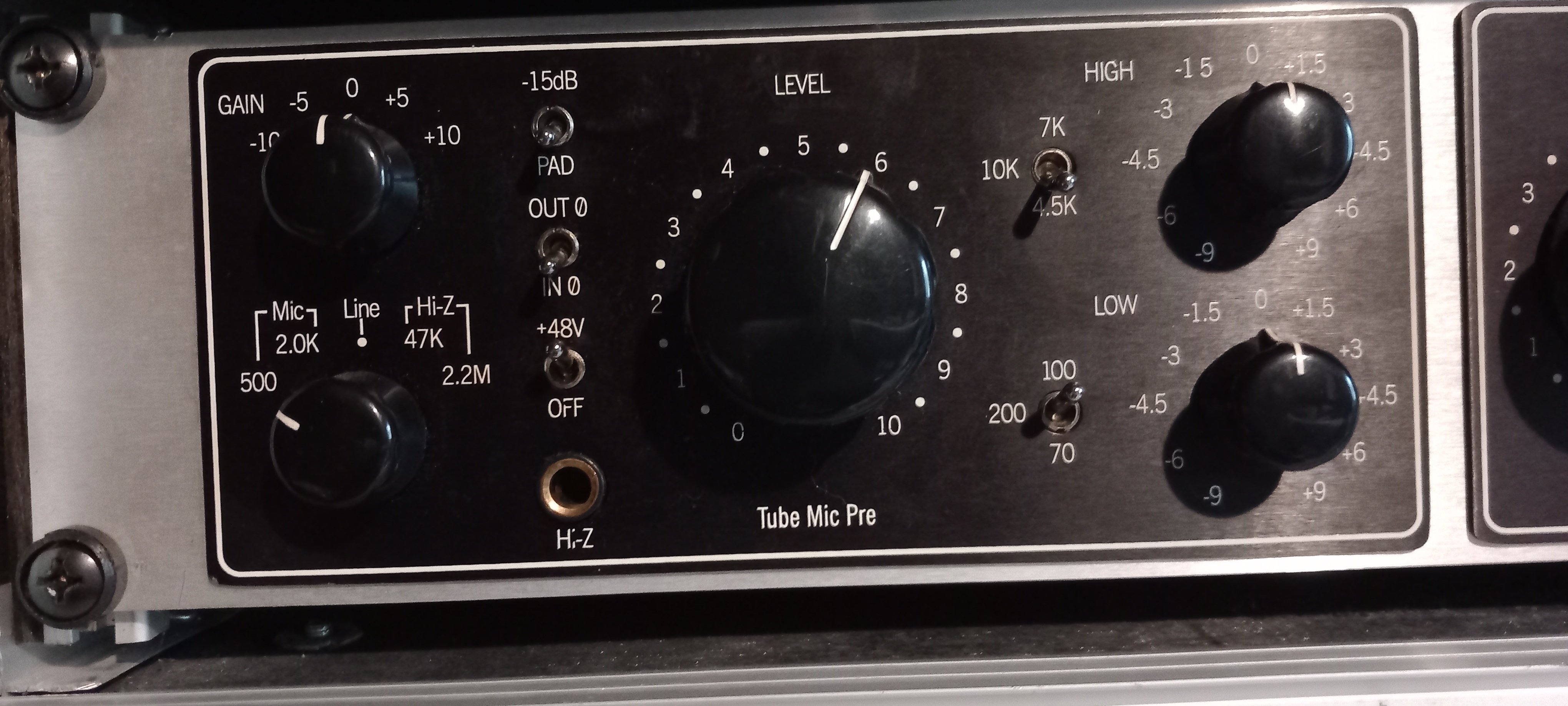 LA610 Universal Audio LA610 Audiofanzine