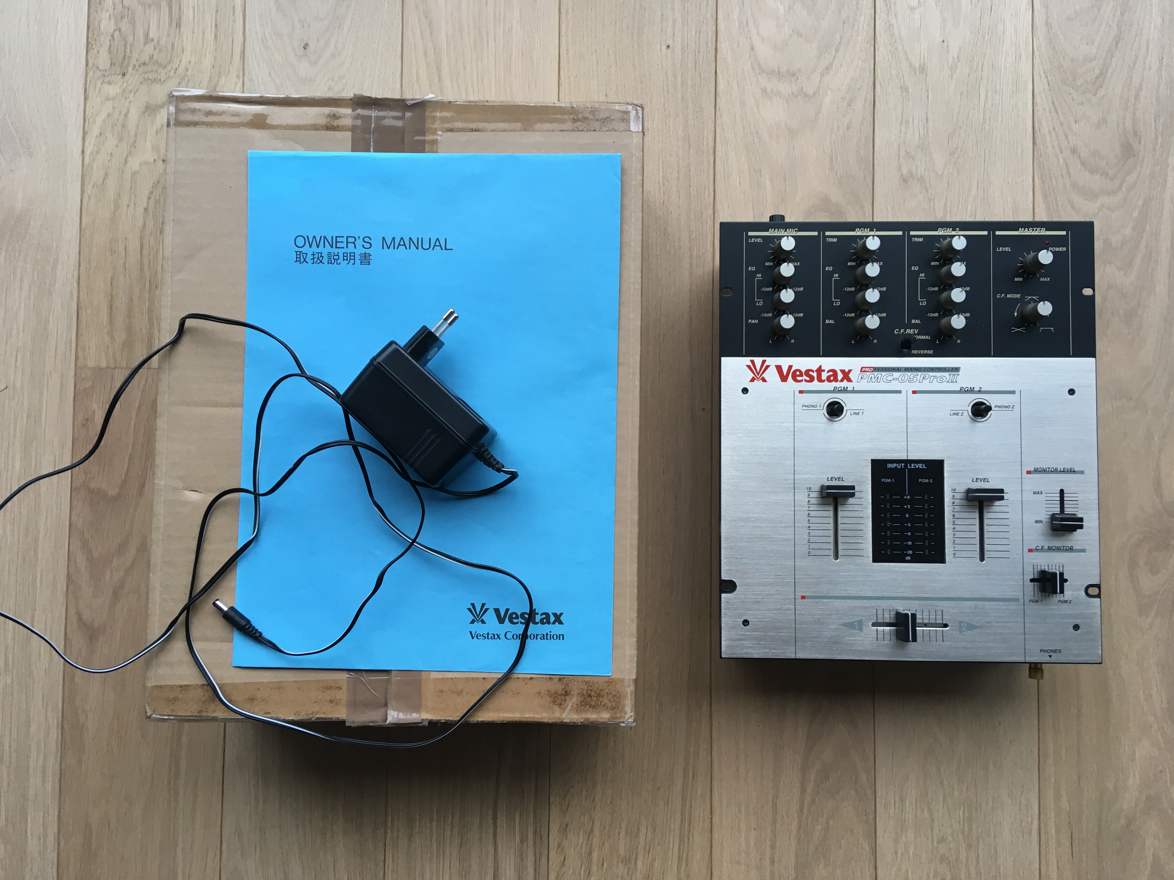 PMC-05 Pro II - Vestax PMC-05 Pro II - Audiofanzine