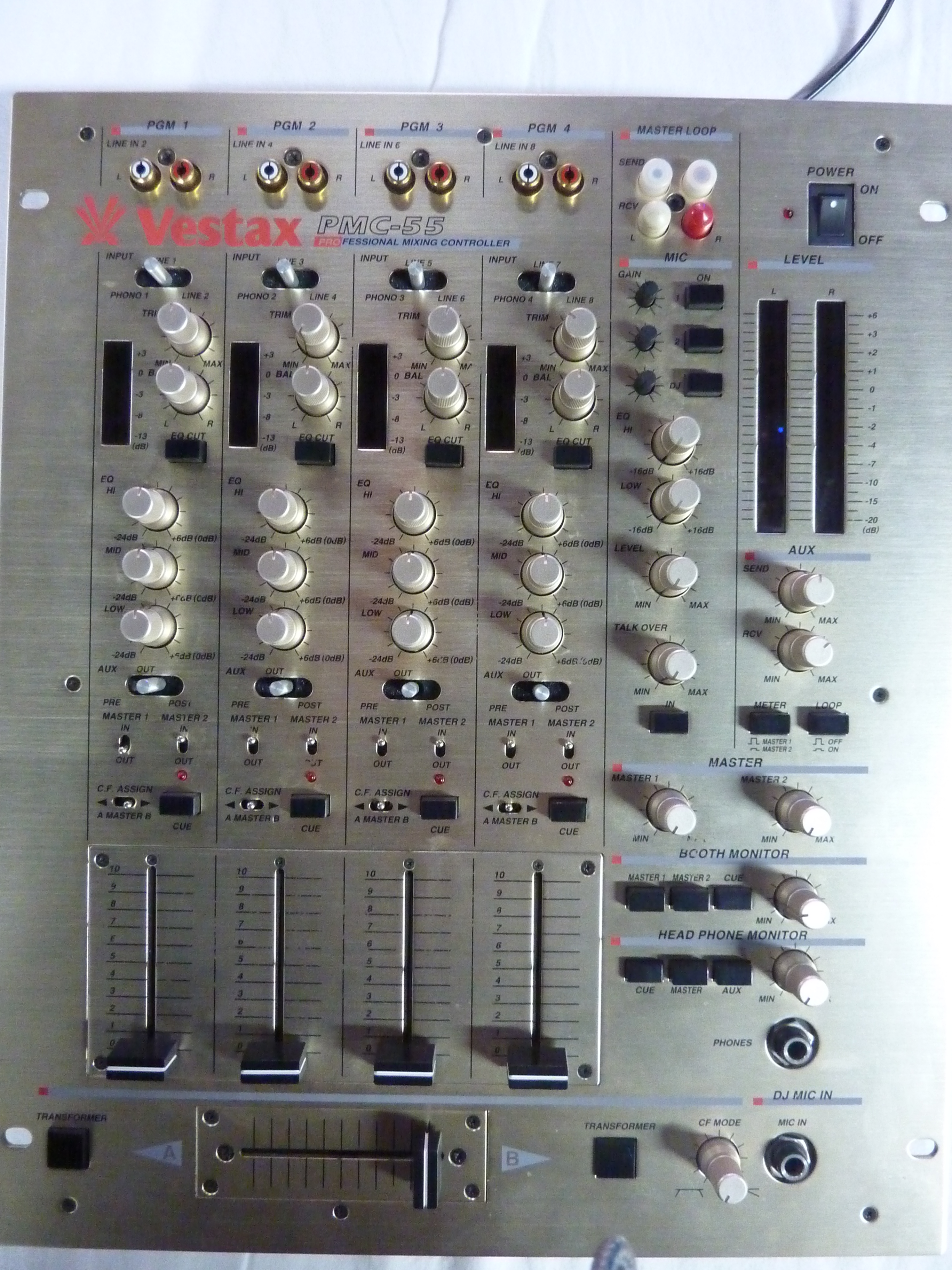 PMC-55 - Vestax PMC-55 - Audiofanzine