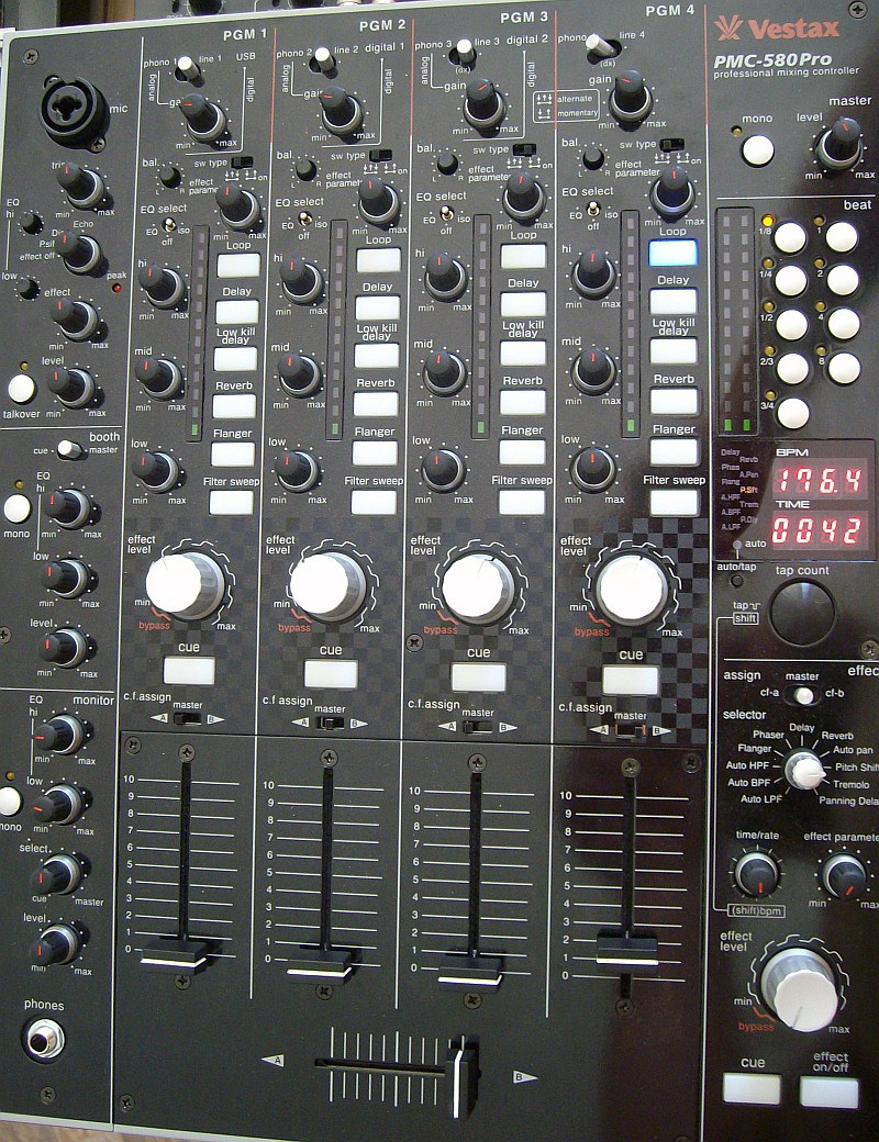 PMC-580 Pro - Vestax PMC-580 Pro - Audiofanzine