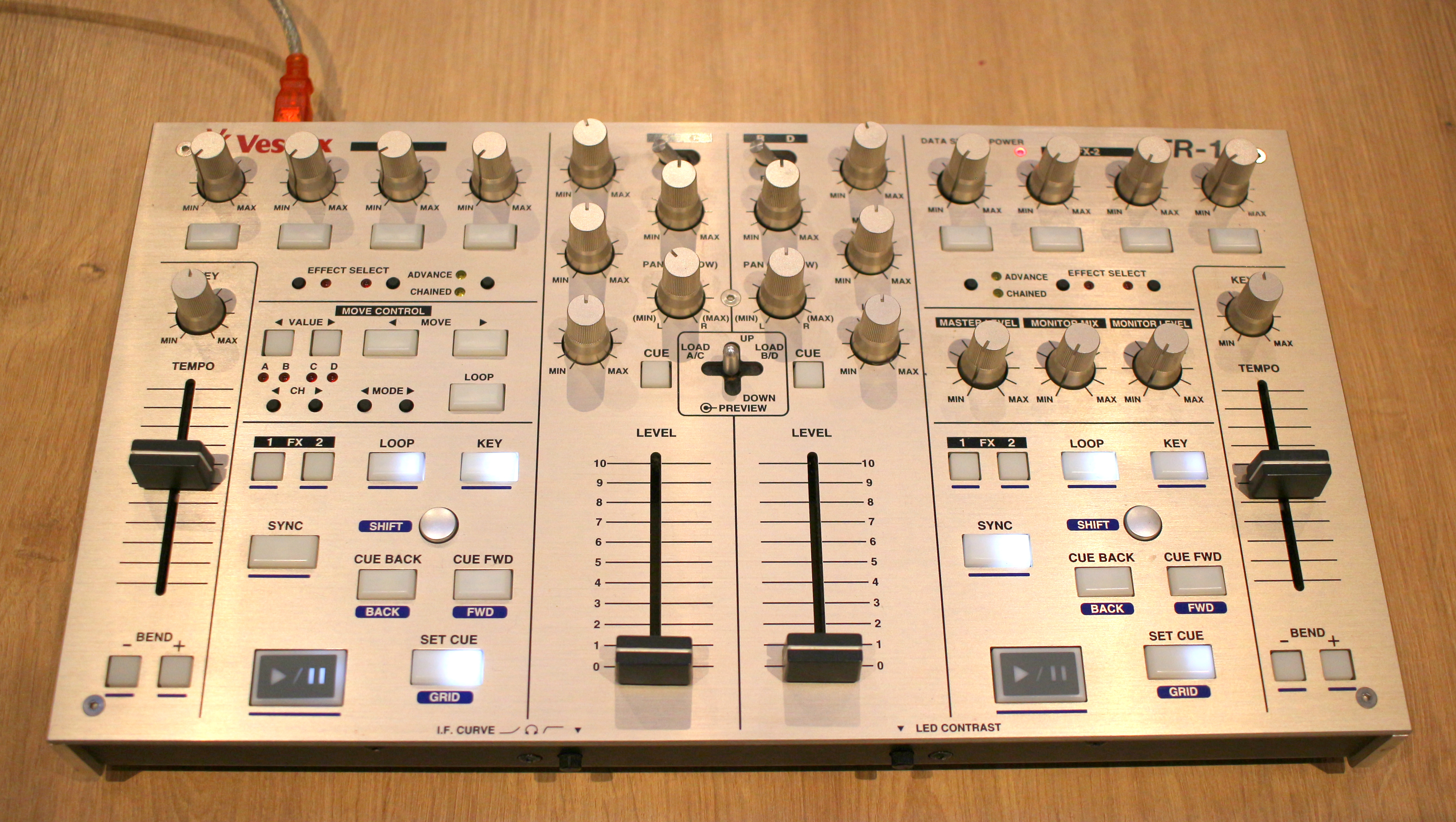 vestax TR-1 - 器材