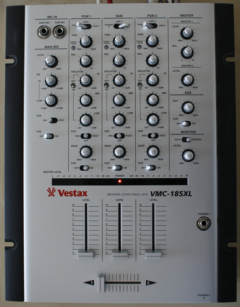 VMC-185XL - Vestax VMC-185XL - Audiofanzine