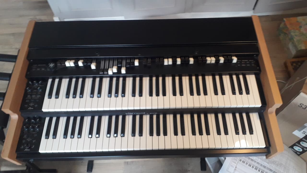 Legend Live Viscount Legend Live Audiofanzine