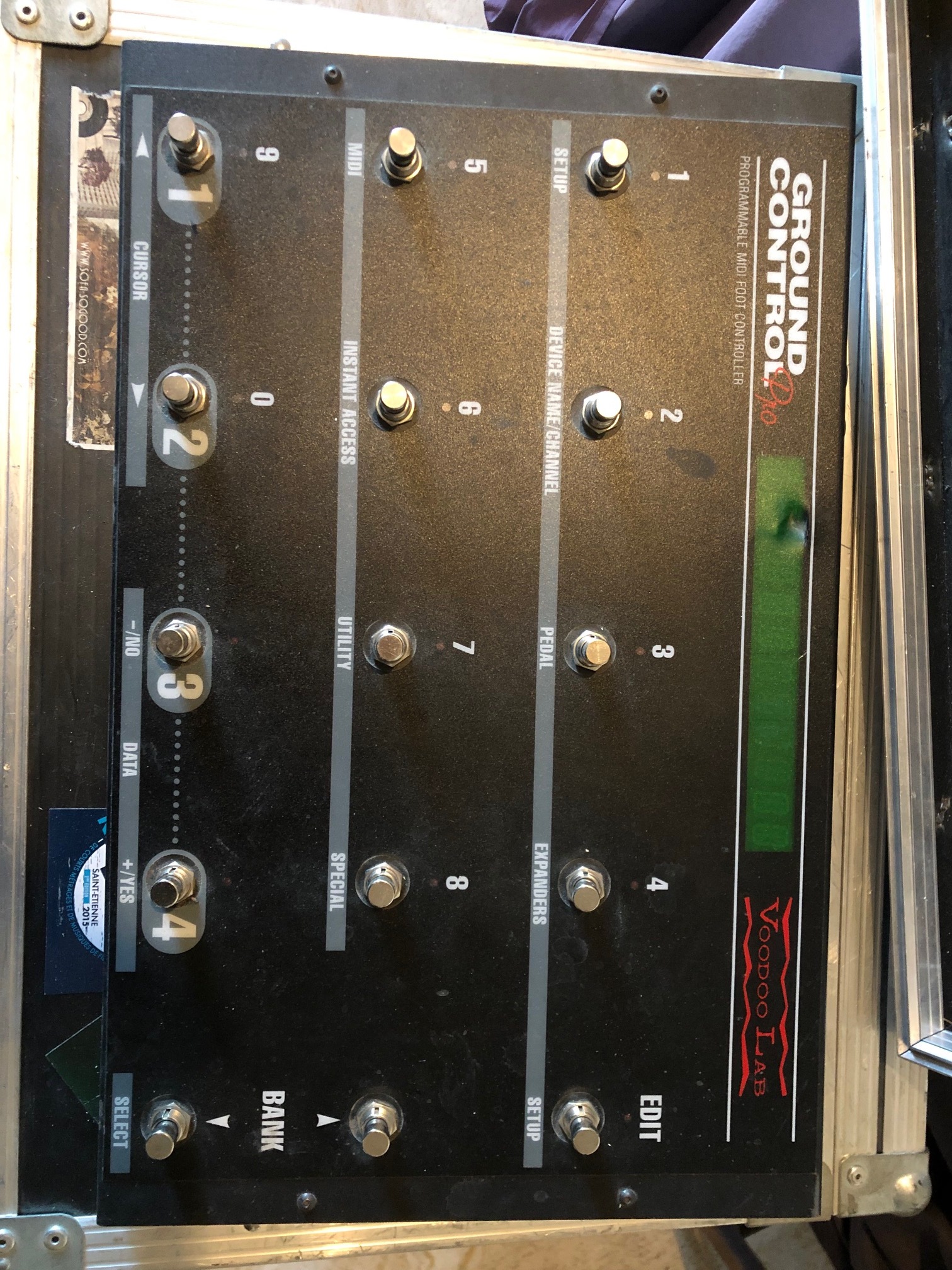 GCX Audio Switcher Voodoo Lab GCX Audio Switcher Audiofanzine