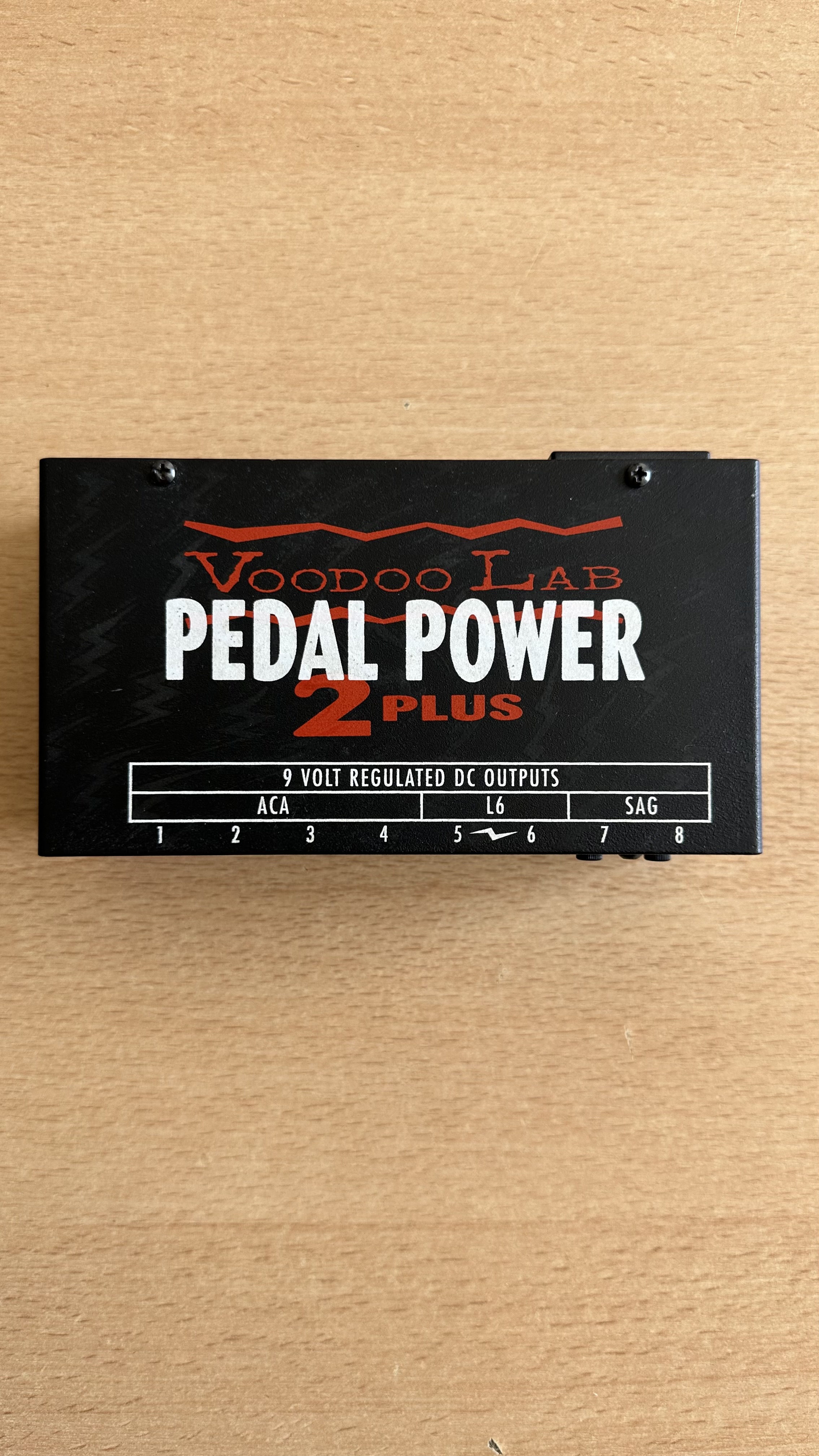 Pedal Power 2 Plus Voodoo Lab Pedal Power 2 Plus Audiofanzine