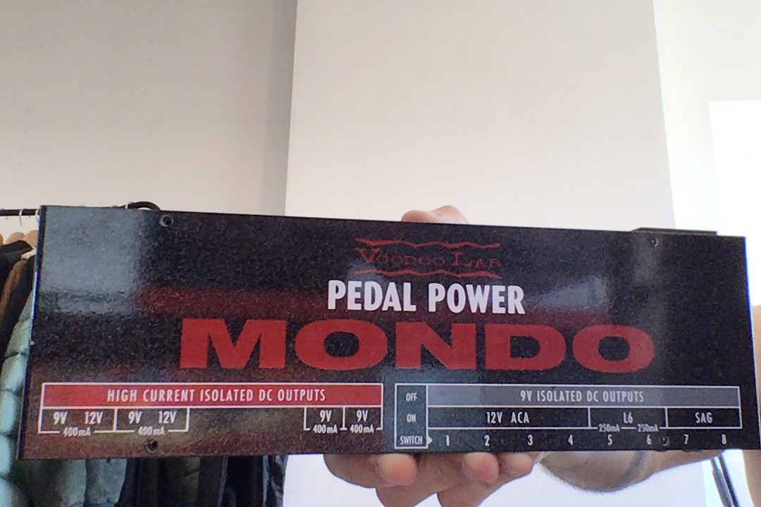 Pedal Power Mondo Voodoo Lab Pedal Power Mondo Audiofanzine