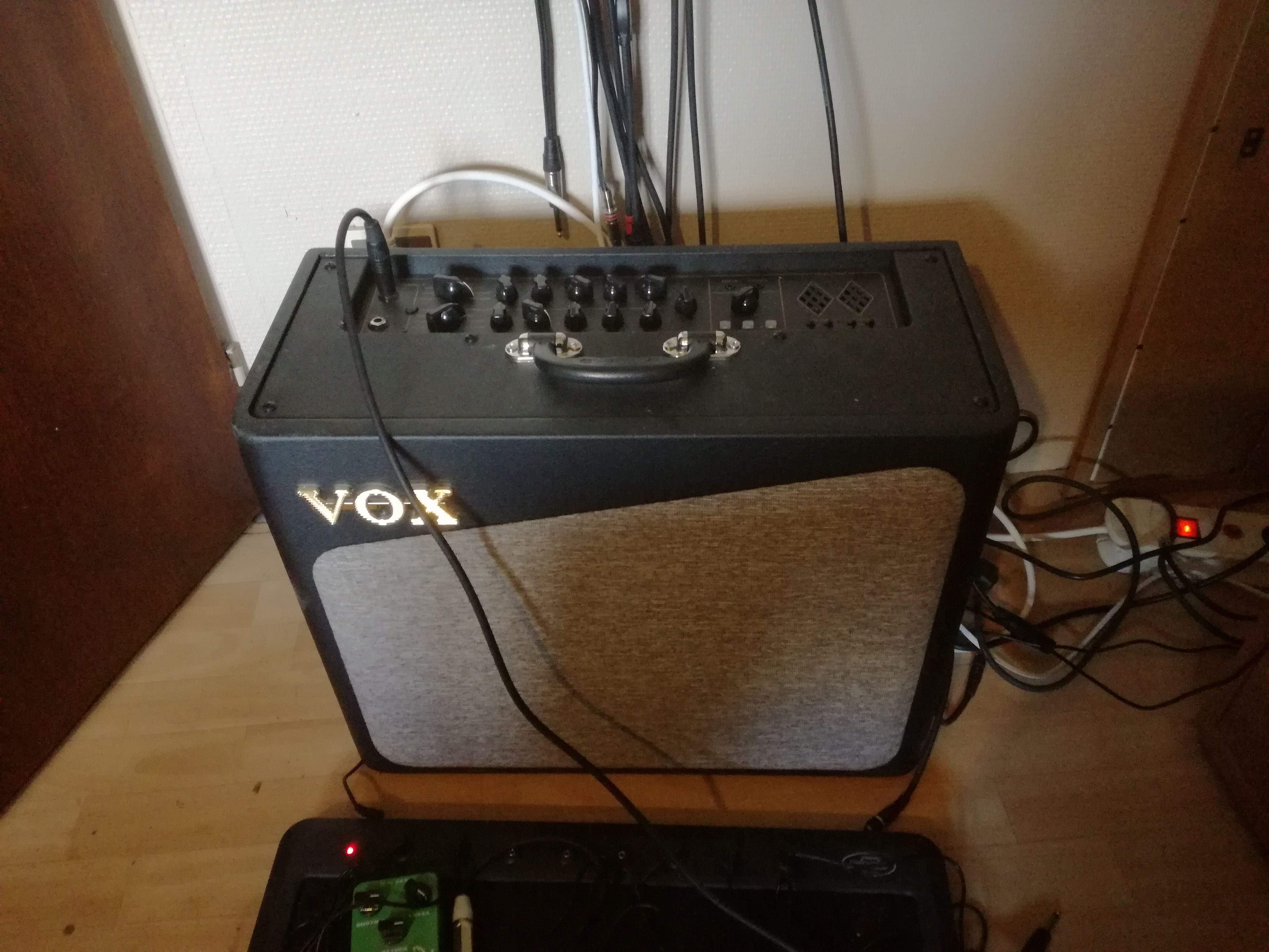 AV30 Vox AV30 Audiofanzine
