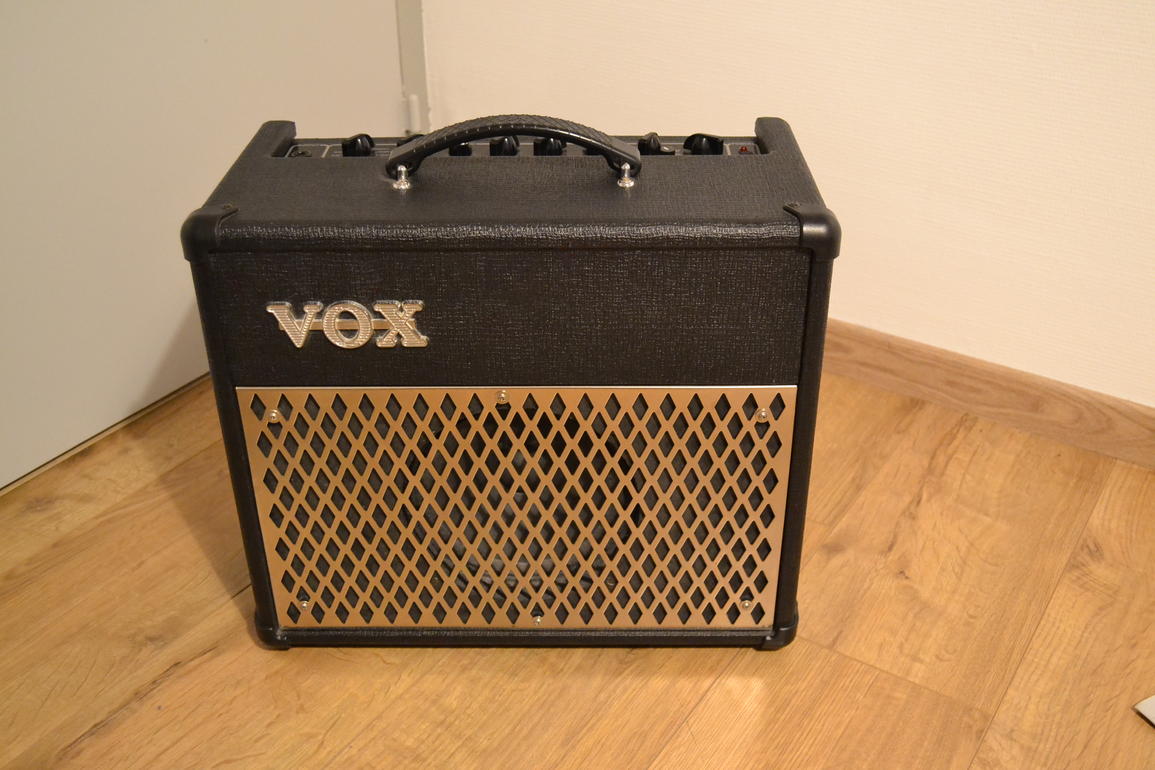 Photo Vox DA15 Vox DA15 (40485) (771267) Audiofanzine