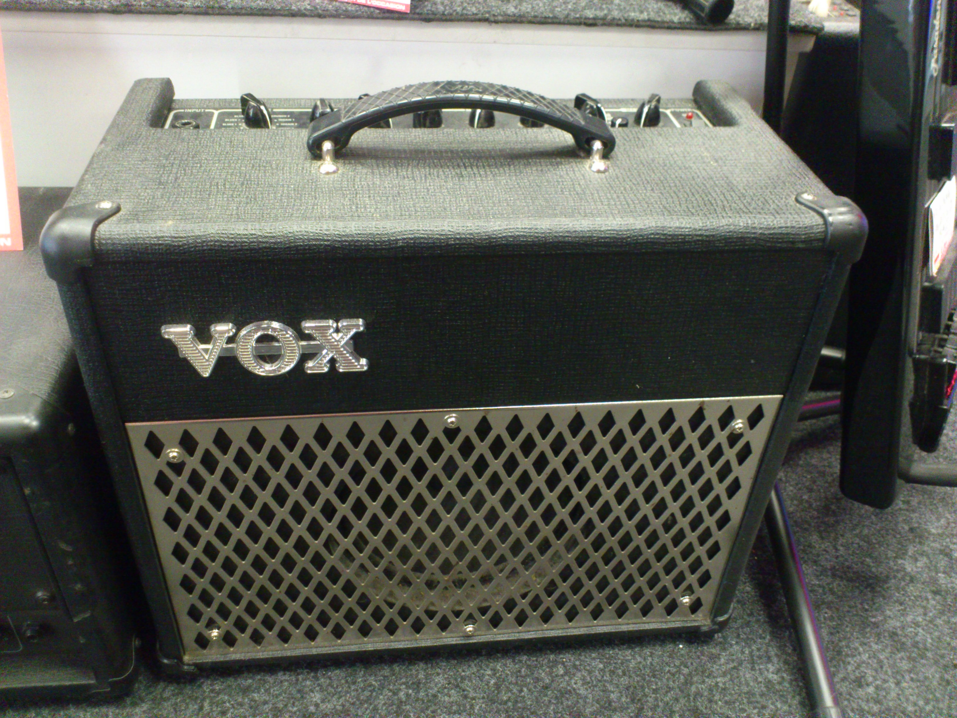 Photo Vox DA15 Vox DA15 (68425) (895190) Audiofanzine