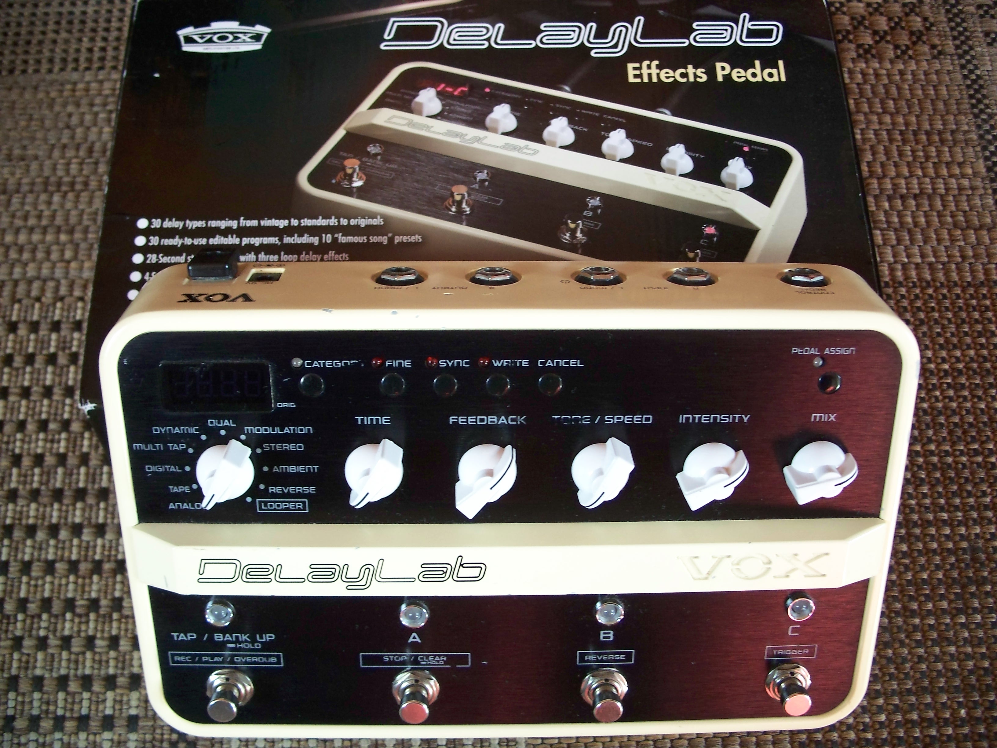 DELAYLAB - Vox DelayLab - Audiofanzine