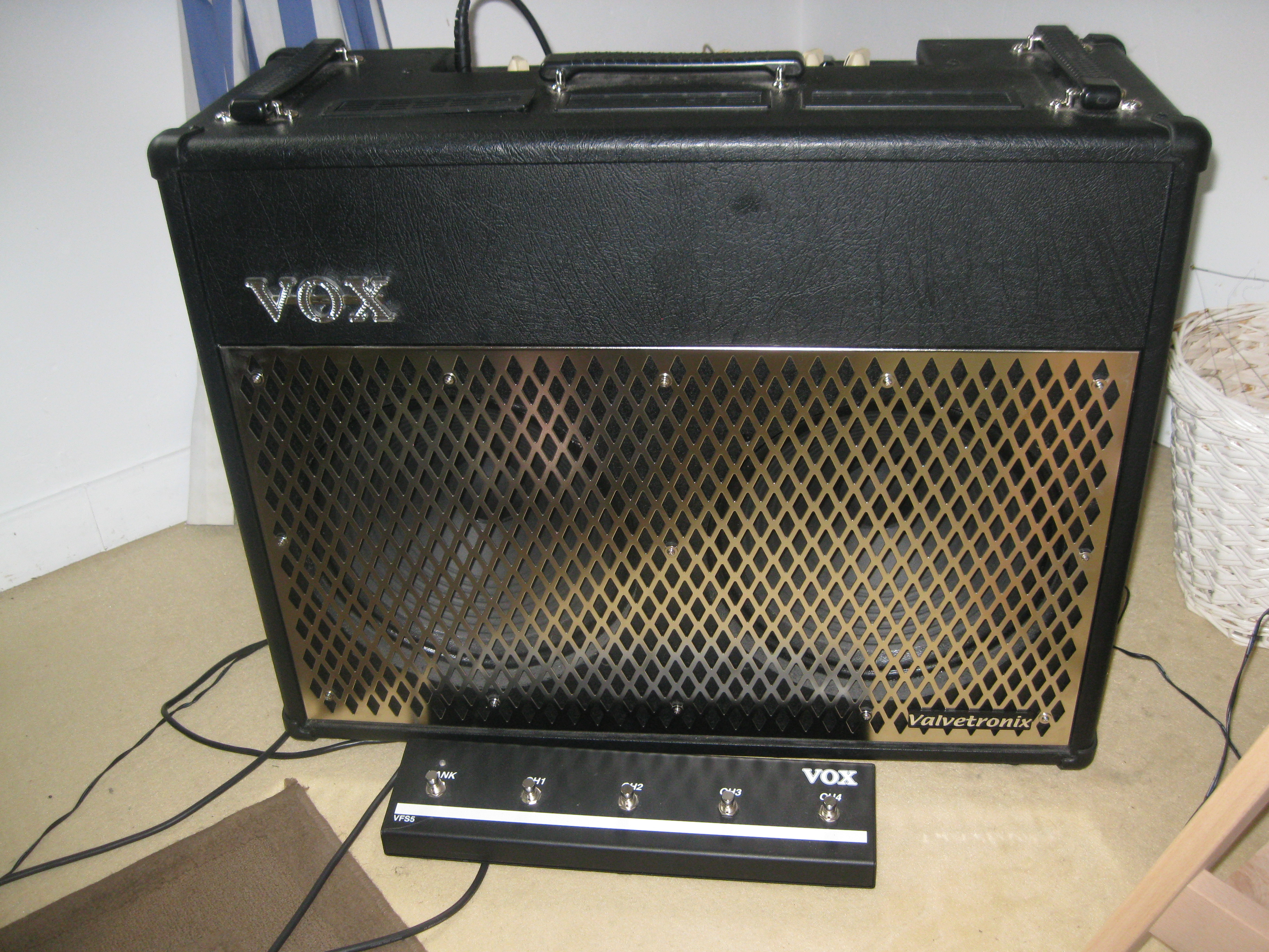 Vox VT100 image (#408592) - Audiofanzine