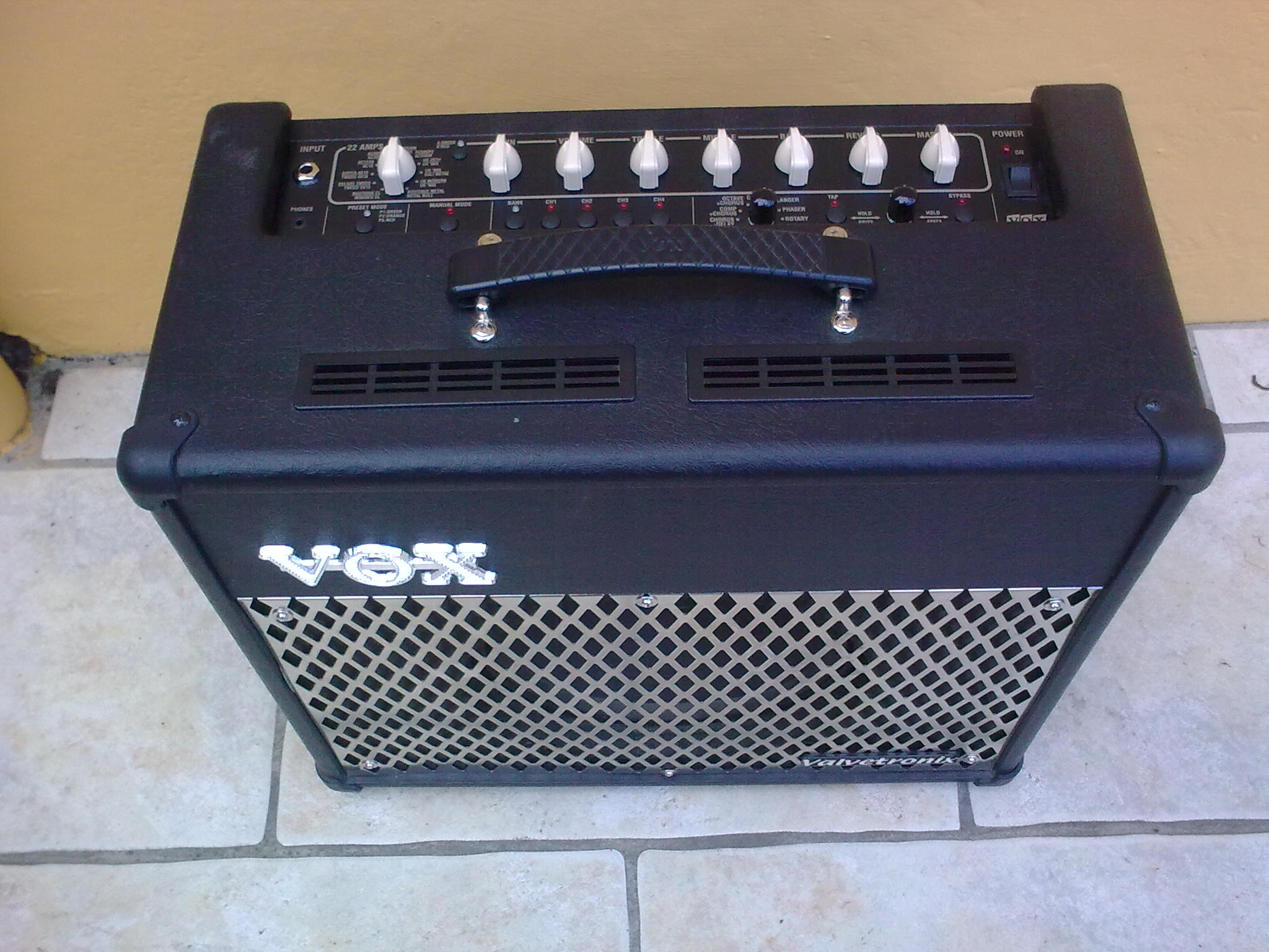 Vox VT30 image (#384445) - Audiofanzine
