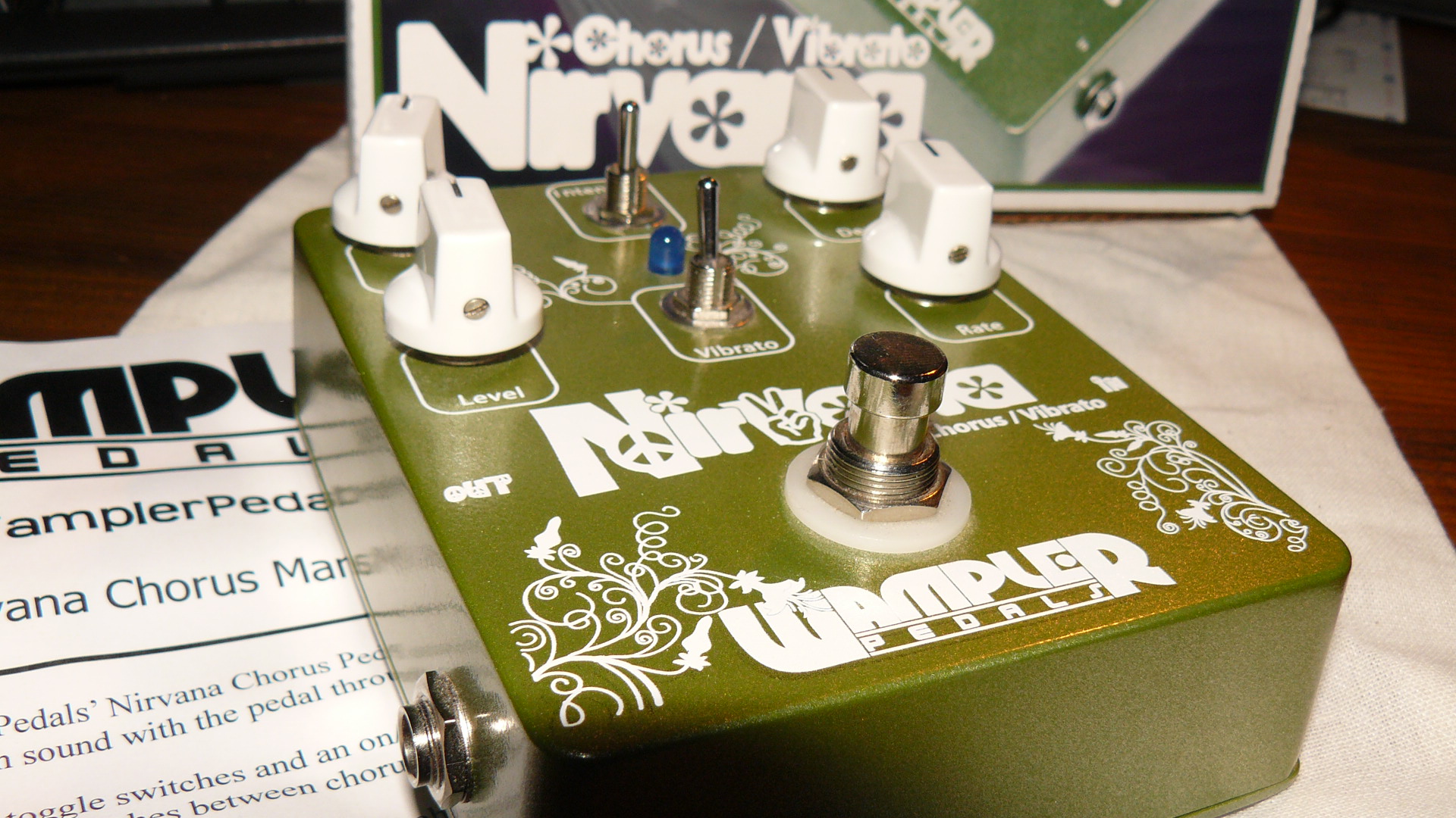 Photo Wampler Pedals Nirvana Chorus Wampler Pedals Nirvana Chorus