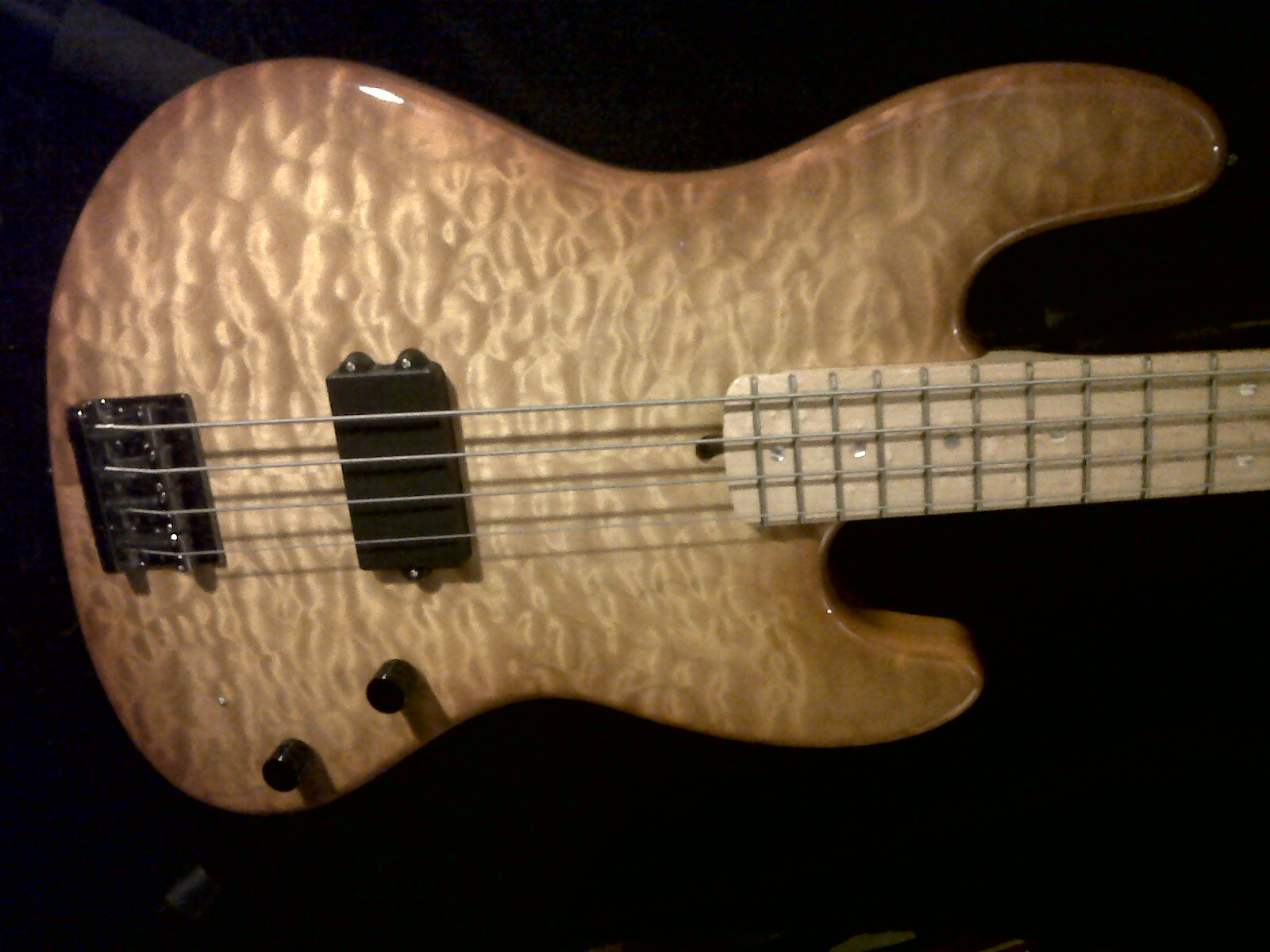Warmoth Jazz Bass image (509309) Audiofanzine