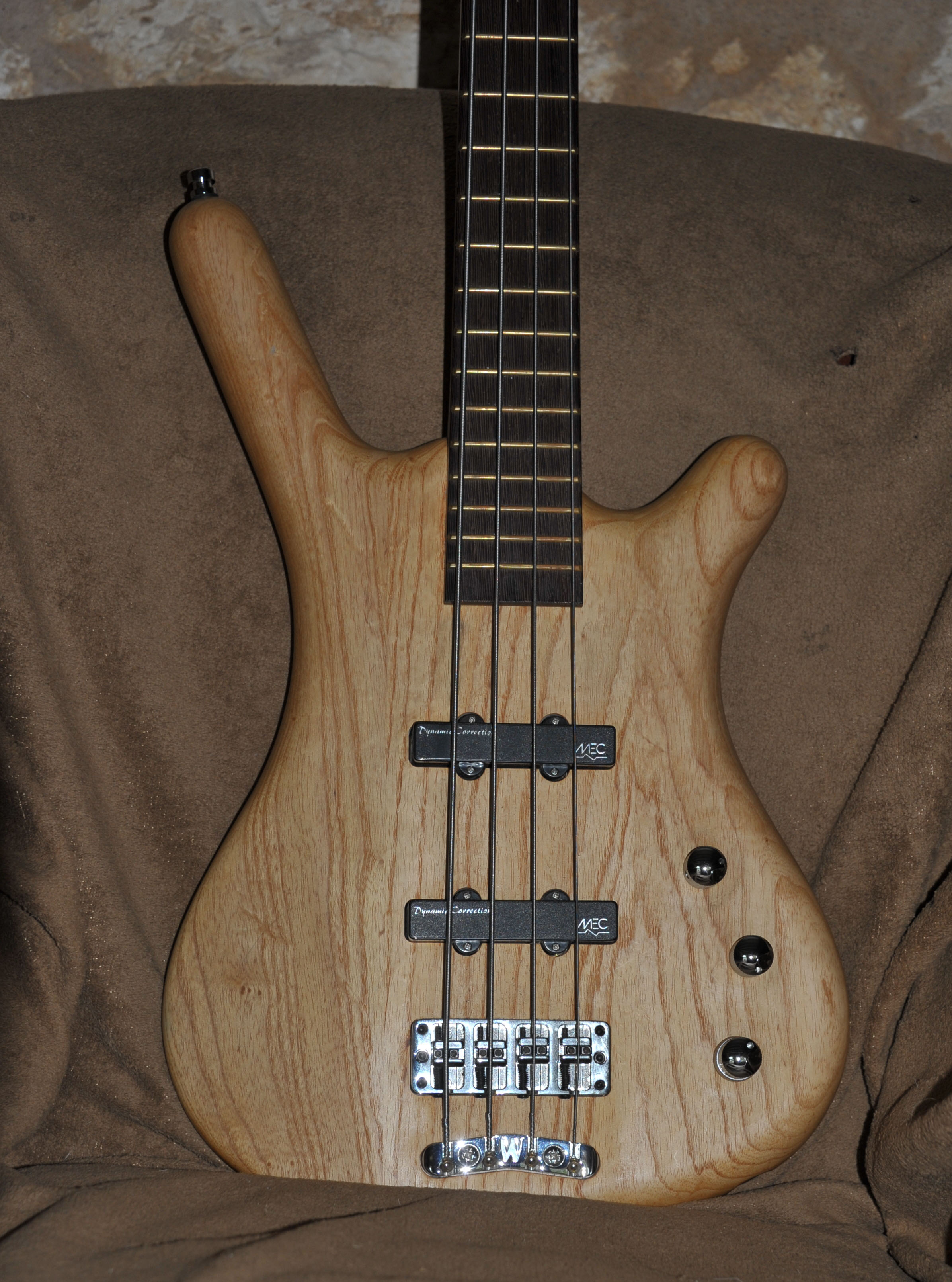 Warwick Corvette Standard image (459918) Audiofanzine