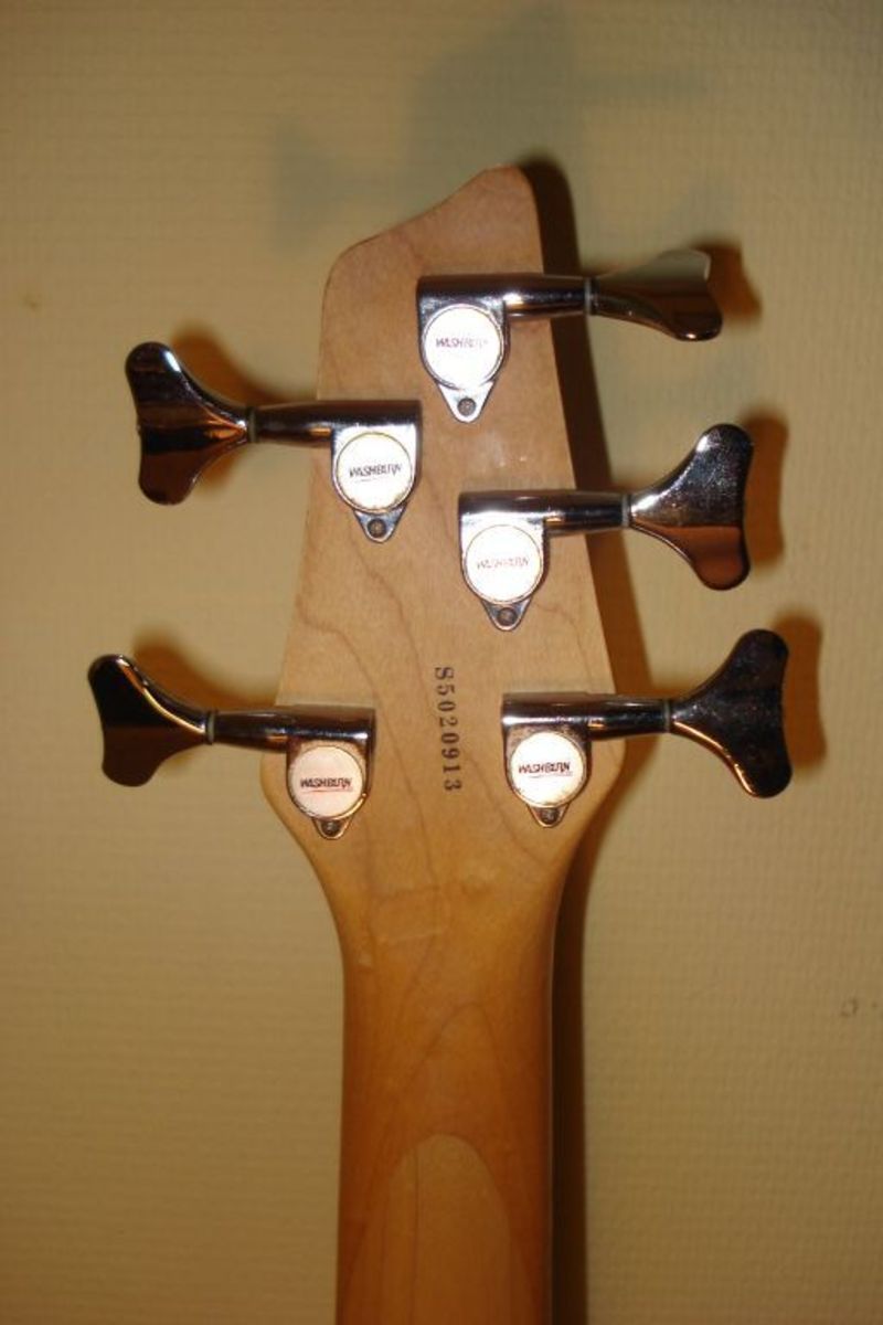 Photo Washburn XB500 Washburn XB 500 (22694) Audiofanzine