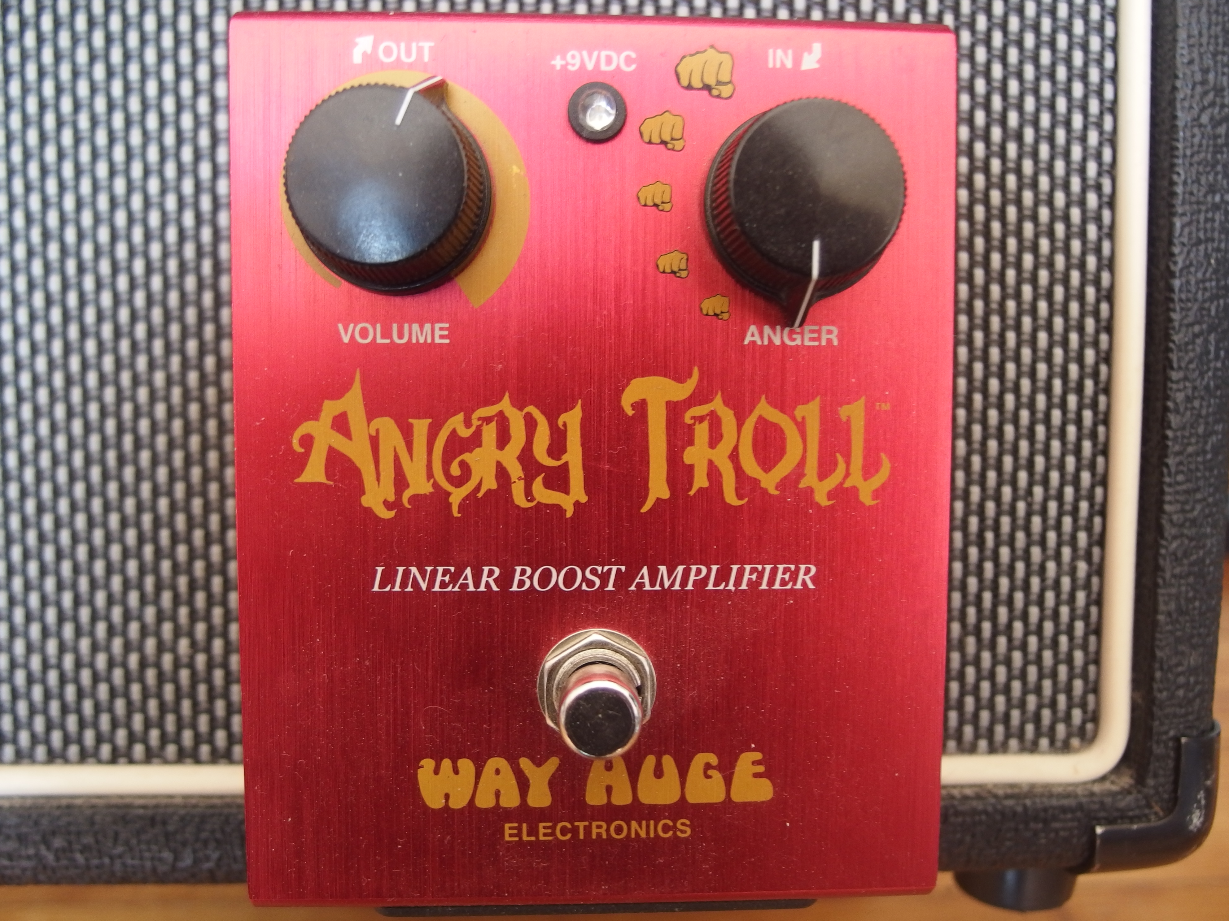 WHE101 Angry Troll Boost Way Huge Electronics - Audiofanzine