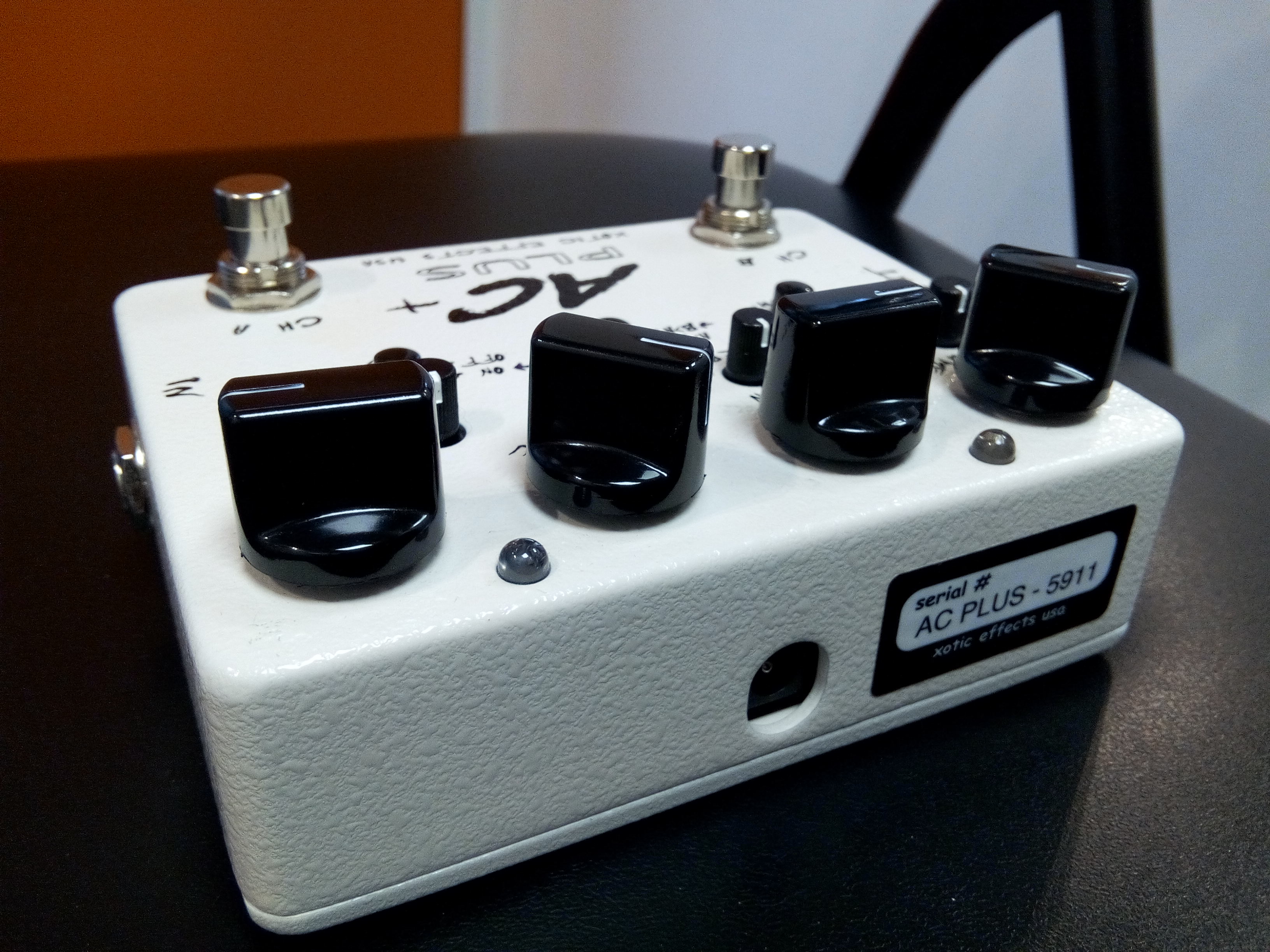 AC Plus Xotic Effects AC Plus Audiofanzine
