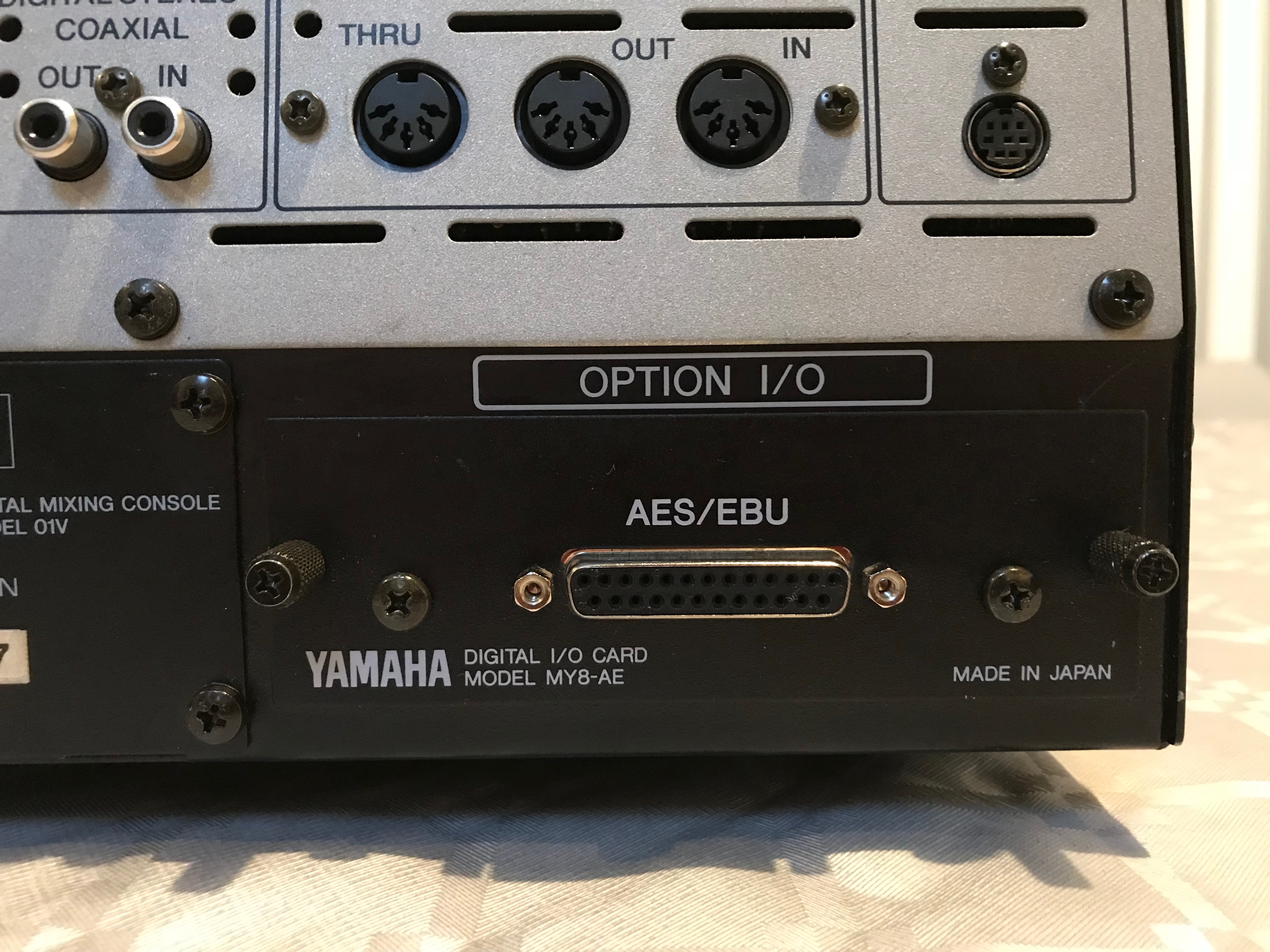 01V Yamaha 01V Audiofanzine