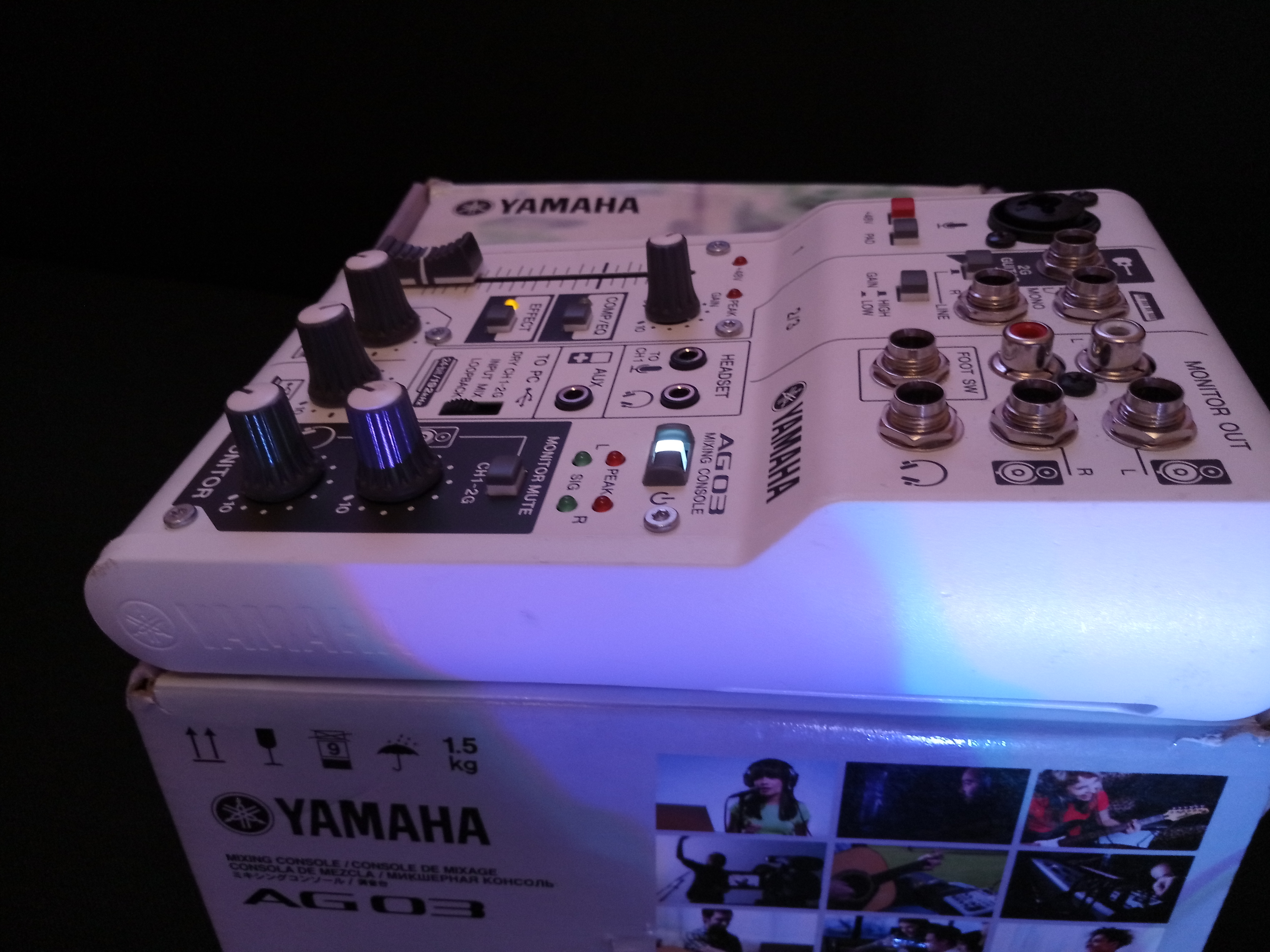 AG03 - Yamaha AG03 - Audiofanzine