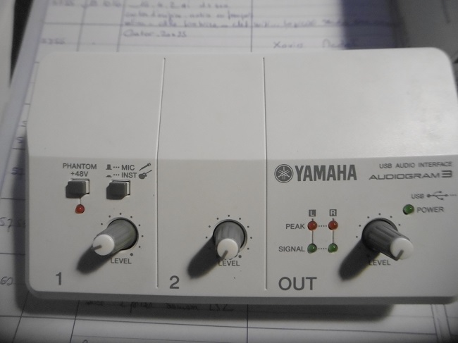 AUDIOGRAM 6 - Yamaha Audiogram 6 - Audiofanzine