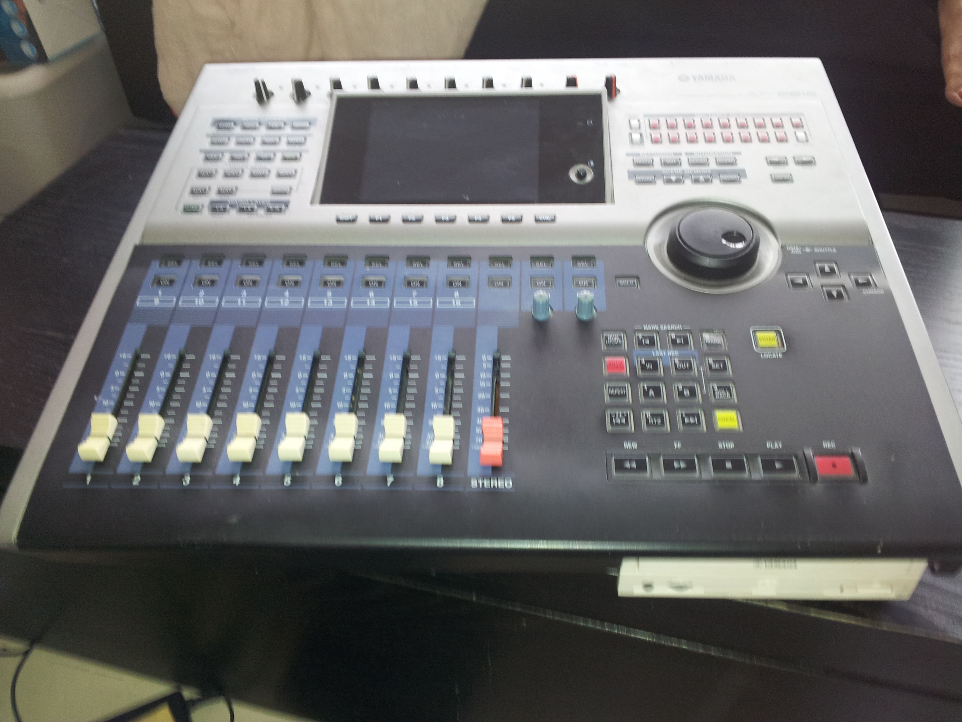 Yamaha AW2816 image (716920) Audiofanzine