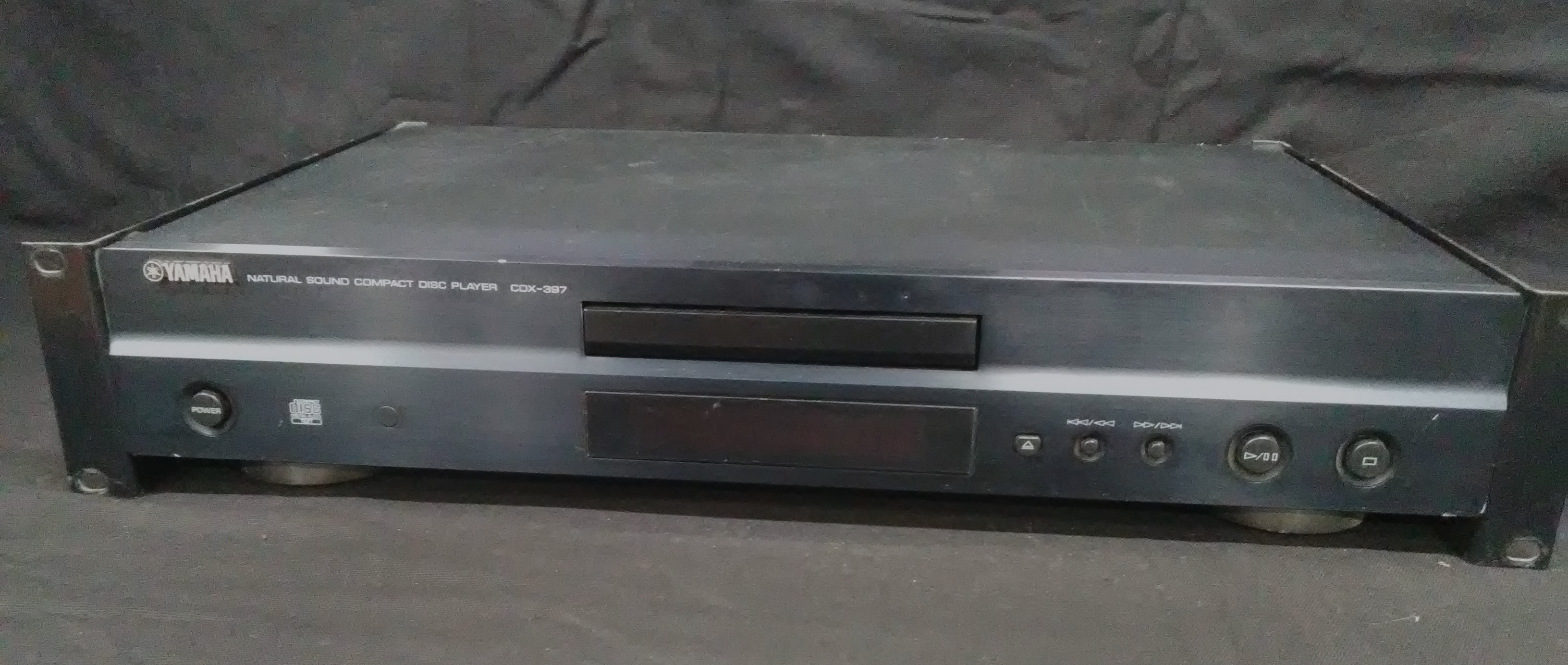 CDX 397MK2 Yamaha CDX 397MK2 Audiofanzine