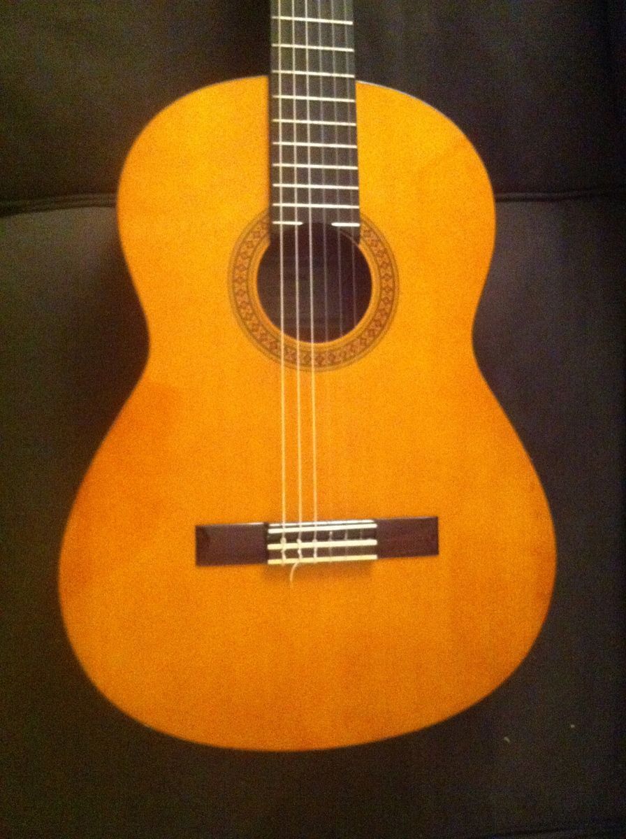 photo-yamaha-cg100a-yamaha-cg-100a-221946-audiofanzine