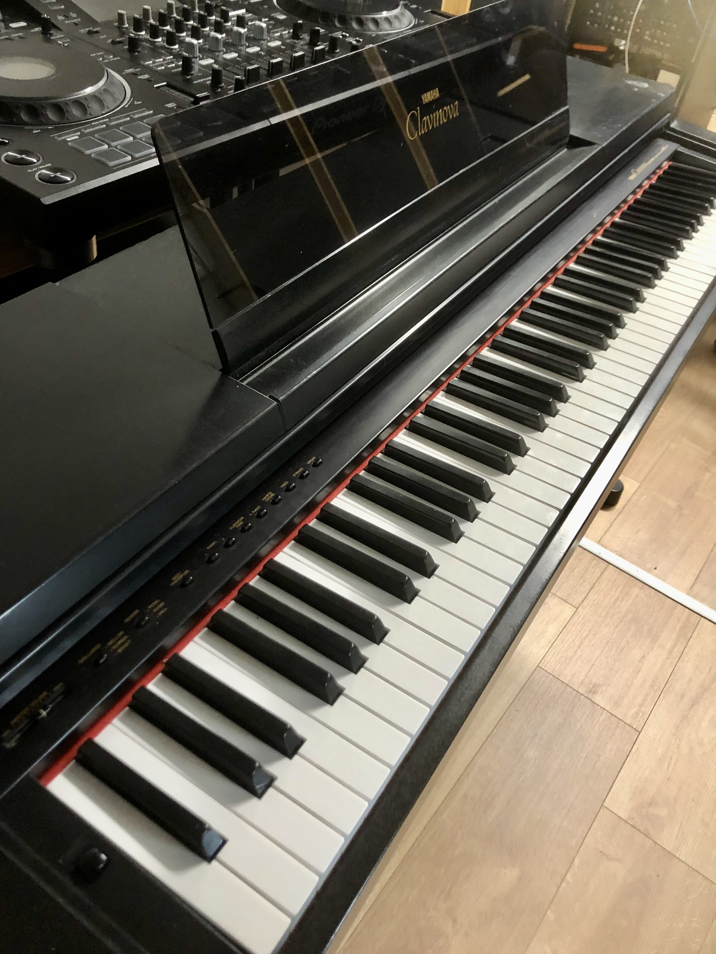 Clavinova CLP-560 - Yamaha Clavinova CLP-560 - Audiofanzine