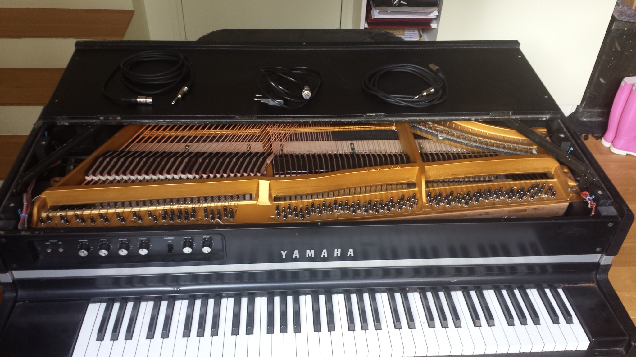 Photo Yamaha CP 70 Yamaha CP 70 93587 955523 Audiofanzine