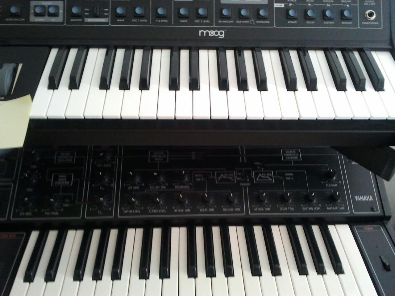 Photo Yamaha CS10 : Yamaha CS10 (34446) (#605348) - Audiofanzine