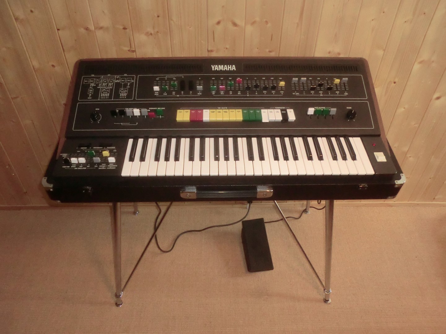 Photo Yamaha CS50 Yamaha CS50 (91933) (1772780) Audiofanzine