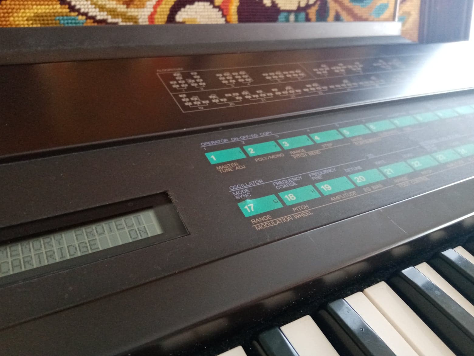 DX7 - Yamaha DX7 - Audiofanzine