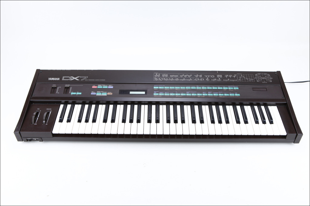Yamaha DX7 image (537663) Audiofanzine