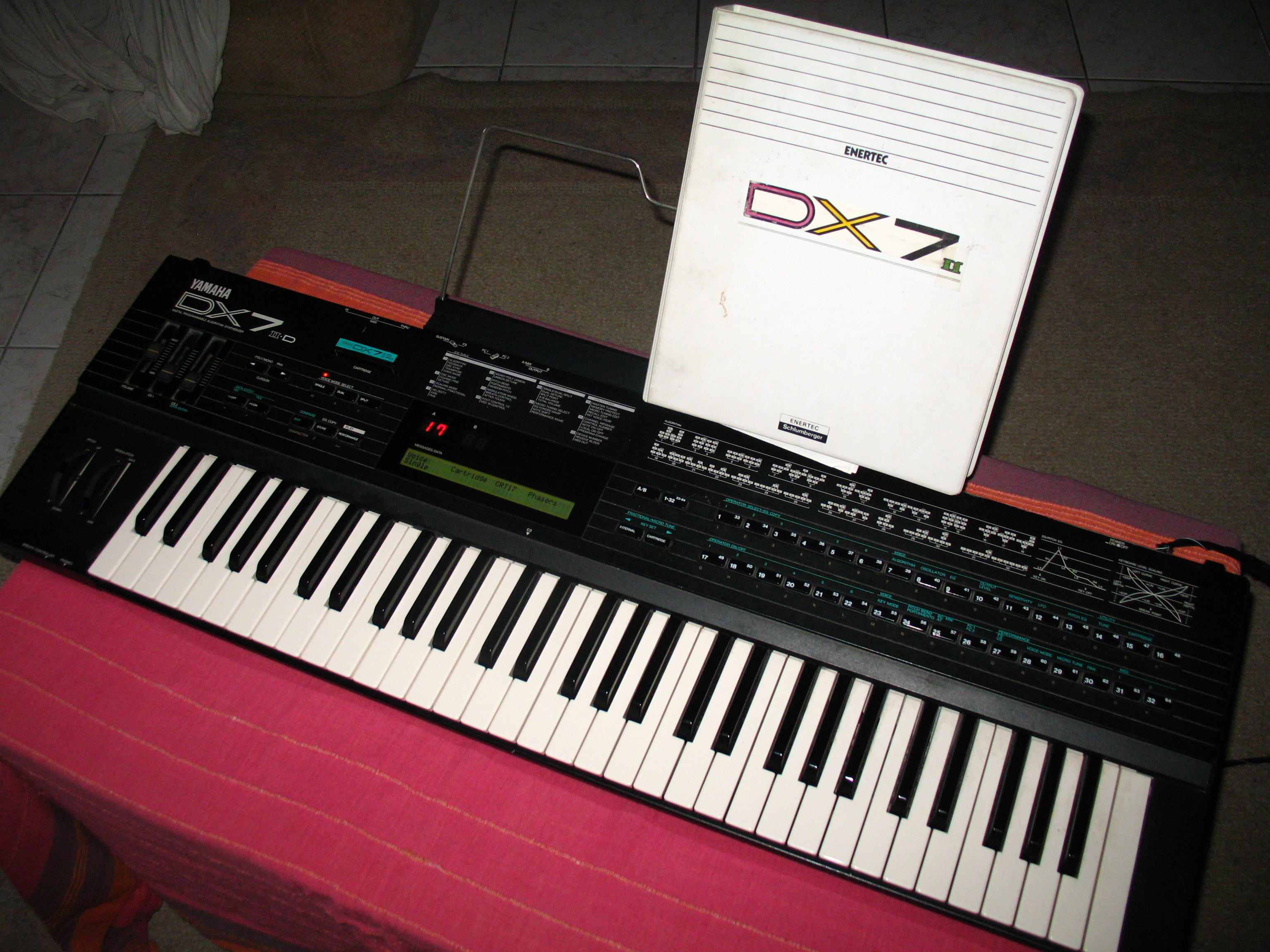 DX7 IID - Yamaha DX7 IID - Audiofanzine DX7 IID - Yamaha DX7 IID - Audiofanzine