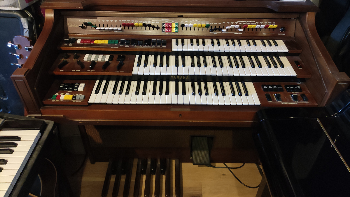 yamaha d80 organ