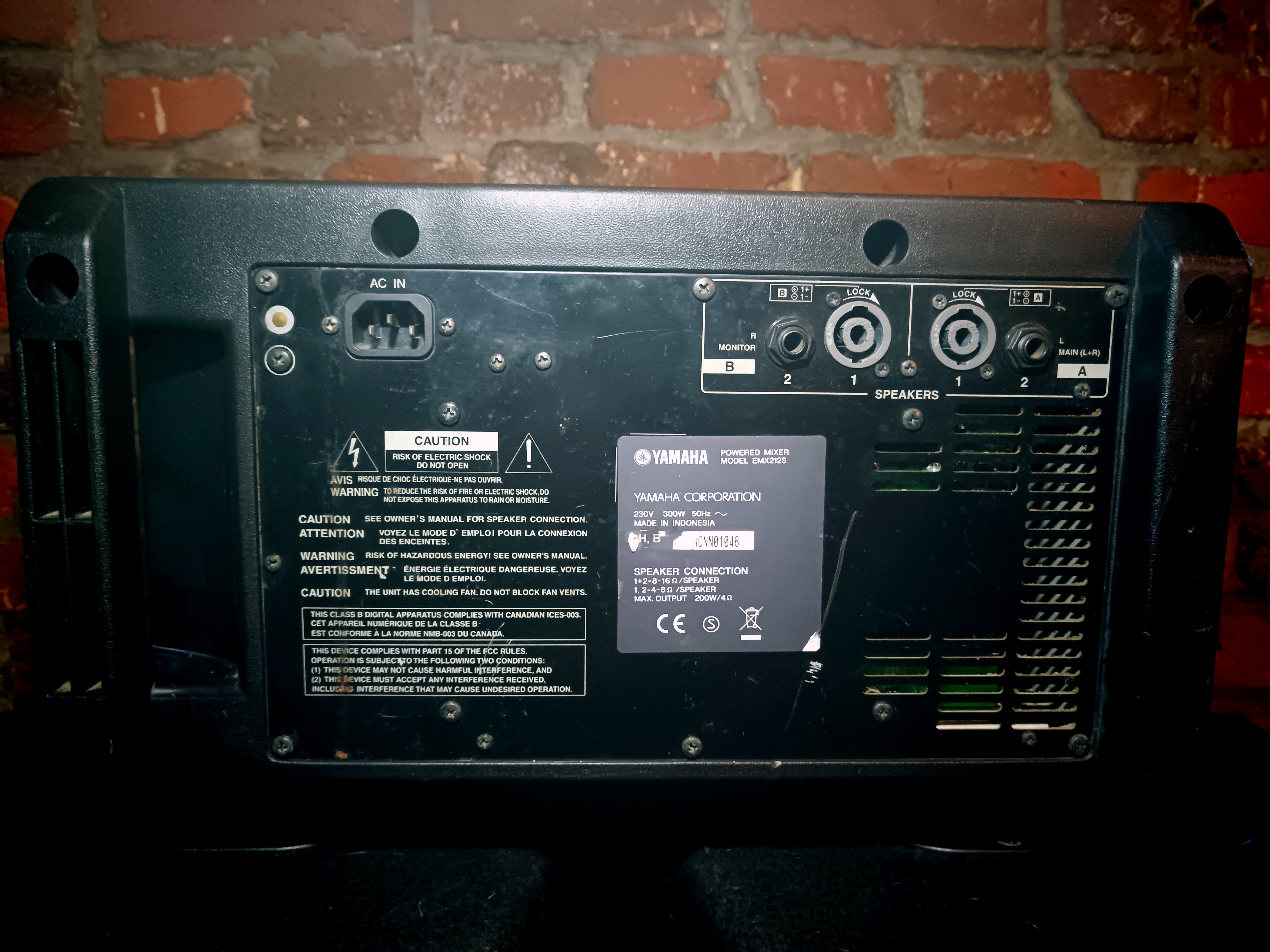 EMX212S - Yamaha EMX212S - Audiofanzine EMX212S - Yamaha EMX212S - Audiofanzine