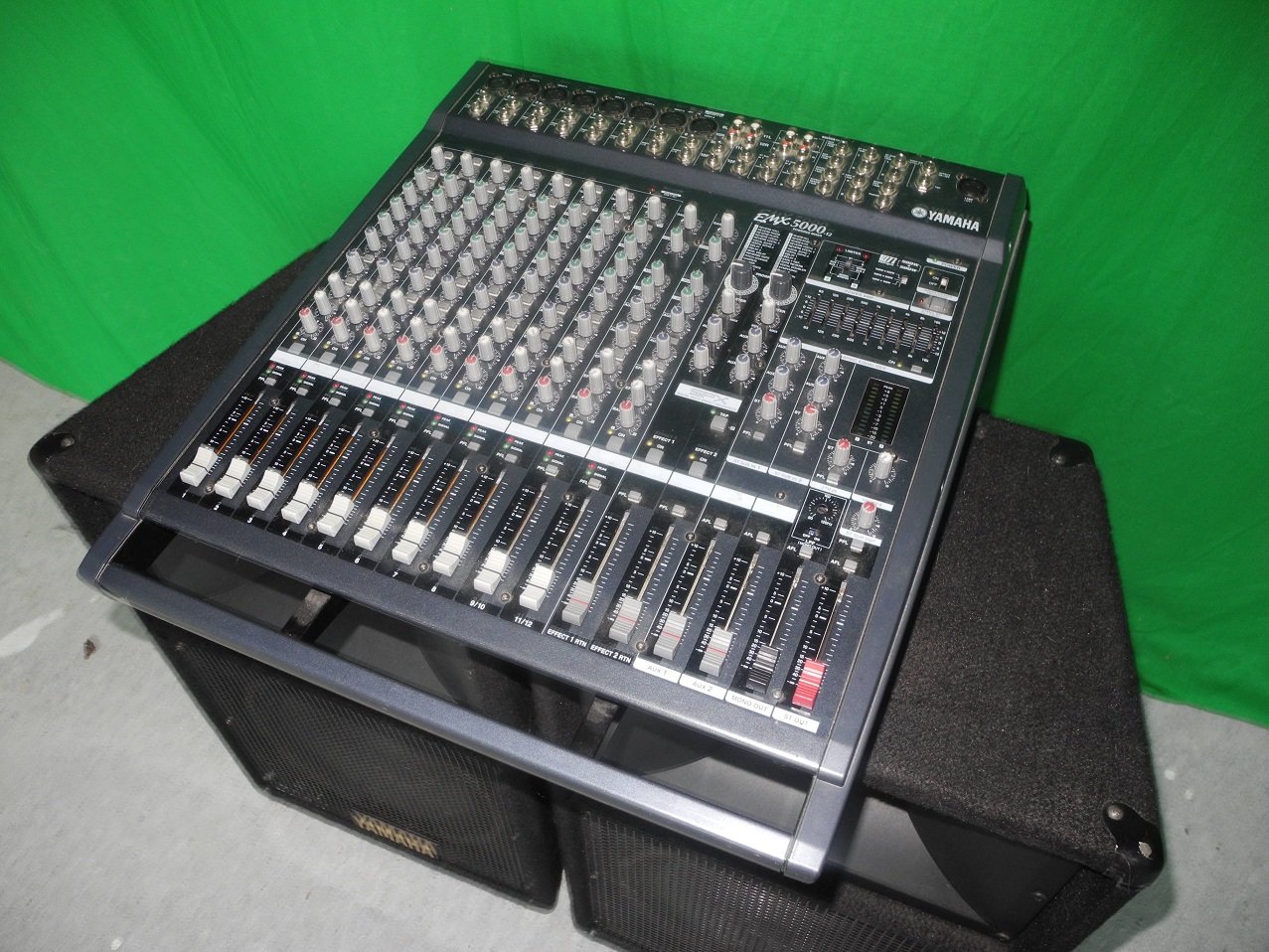 Photo Yamaha EMX5000/12 Yamaha EMX5000/12 (78327) (1818460