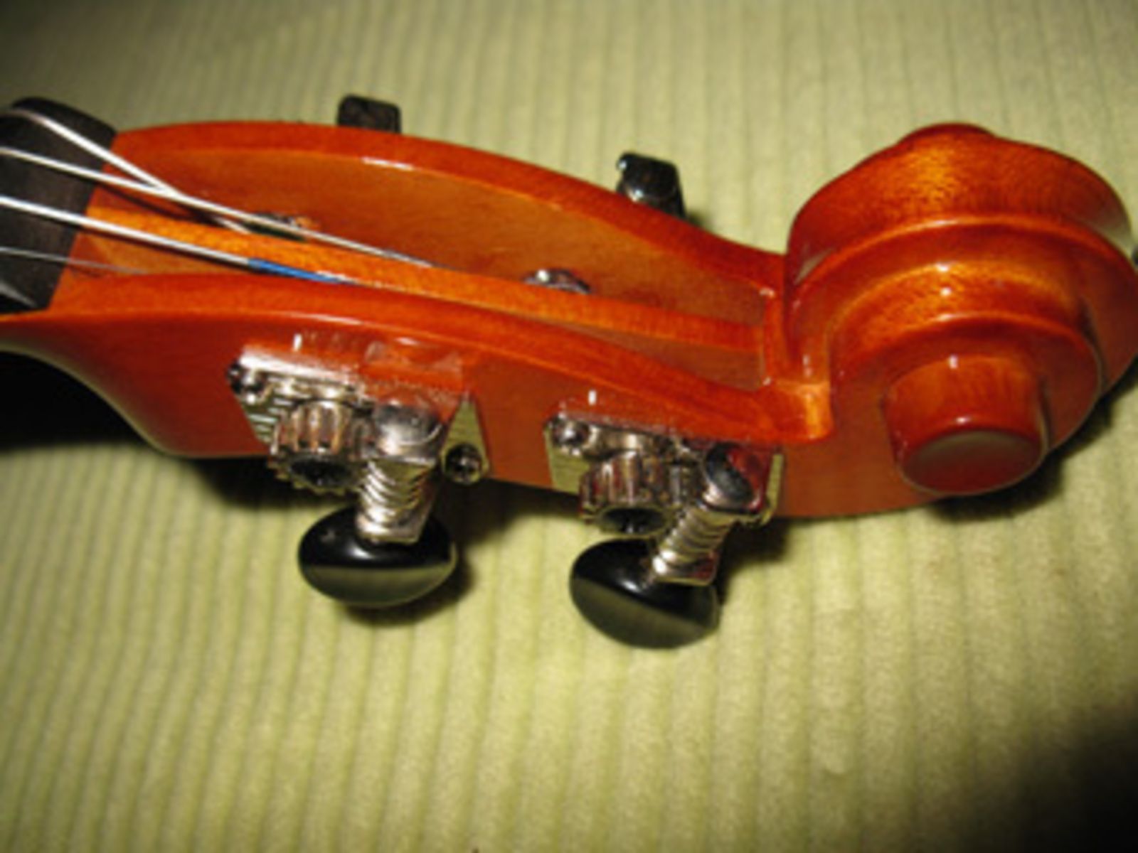 Yamaha EV 204 image (40798) Audiofanzine