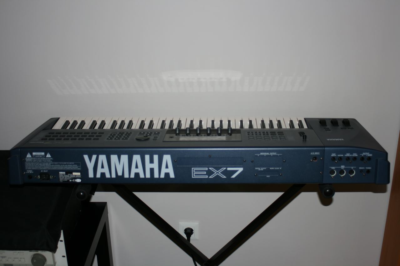 Yamaha EX7 image (#943165) - Audiofanzine