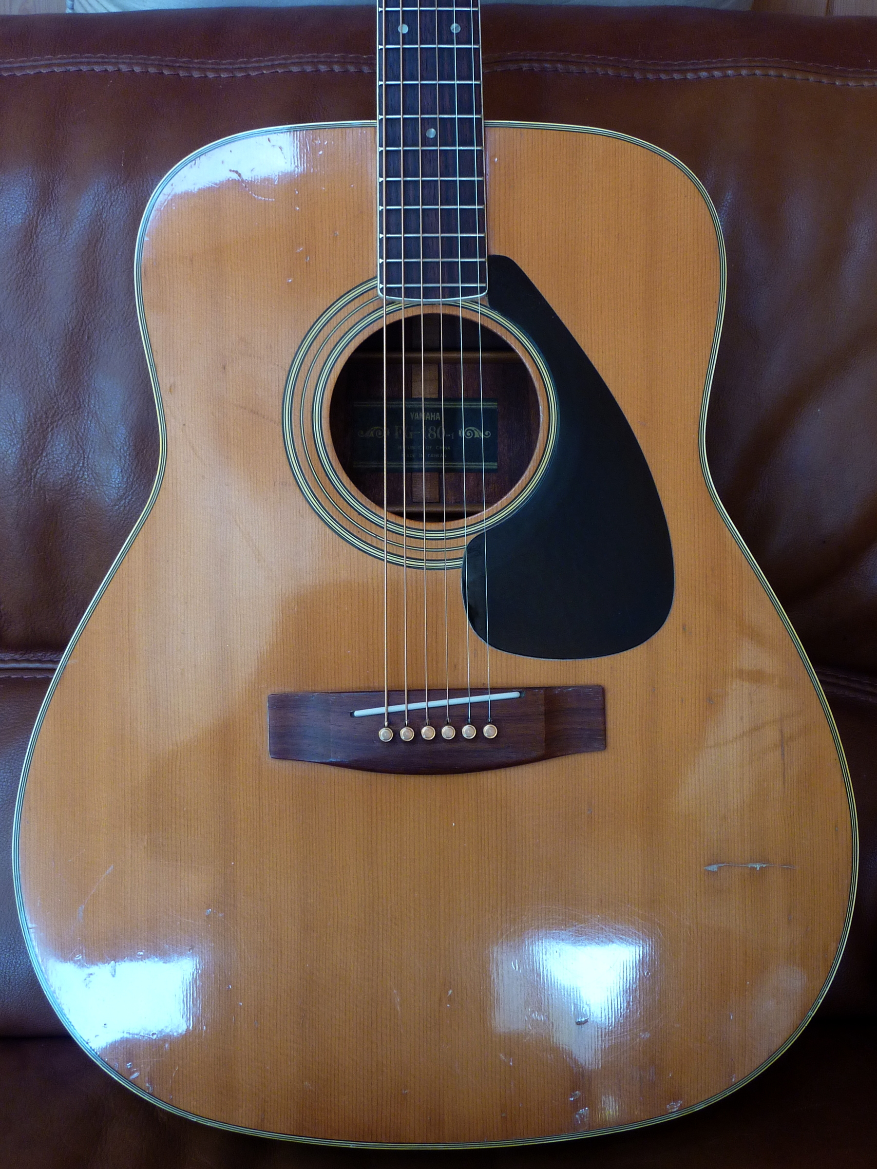 fg-180-1-yamaha-fg-180-1-audiofanzine