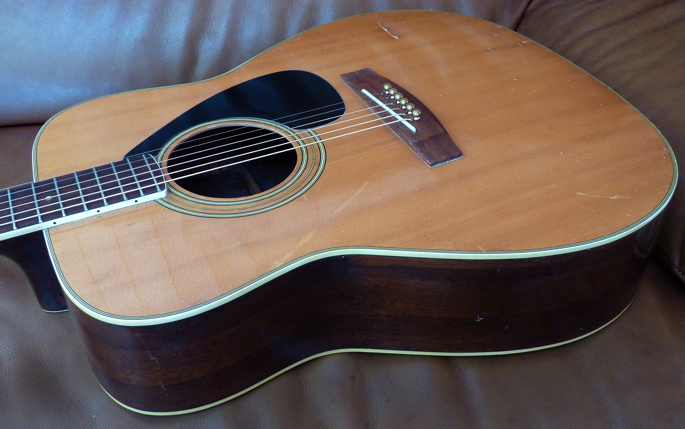 fg-180-1-yamaha-fg-180-1-audiofanzine