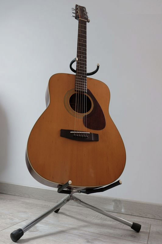 FG 200 Yamaha FG 200 Audiofanzine fg-200-yamaha-fg-200-audiofanzine