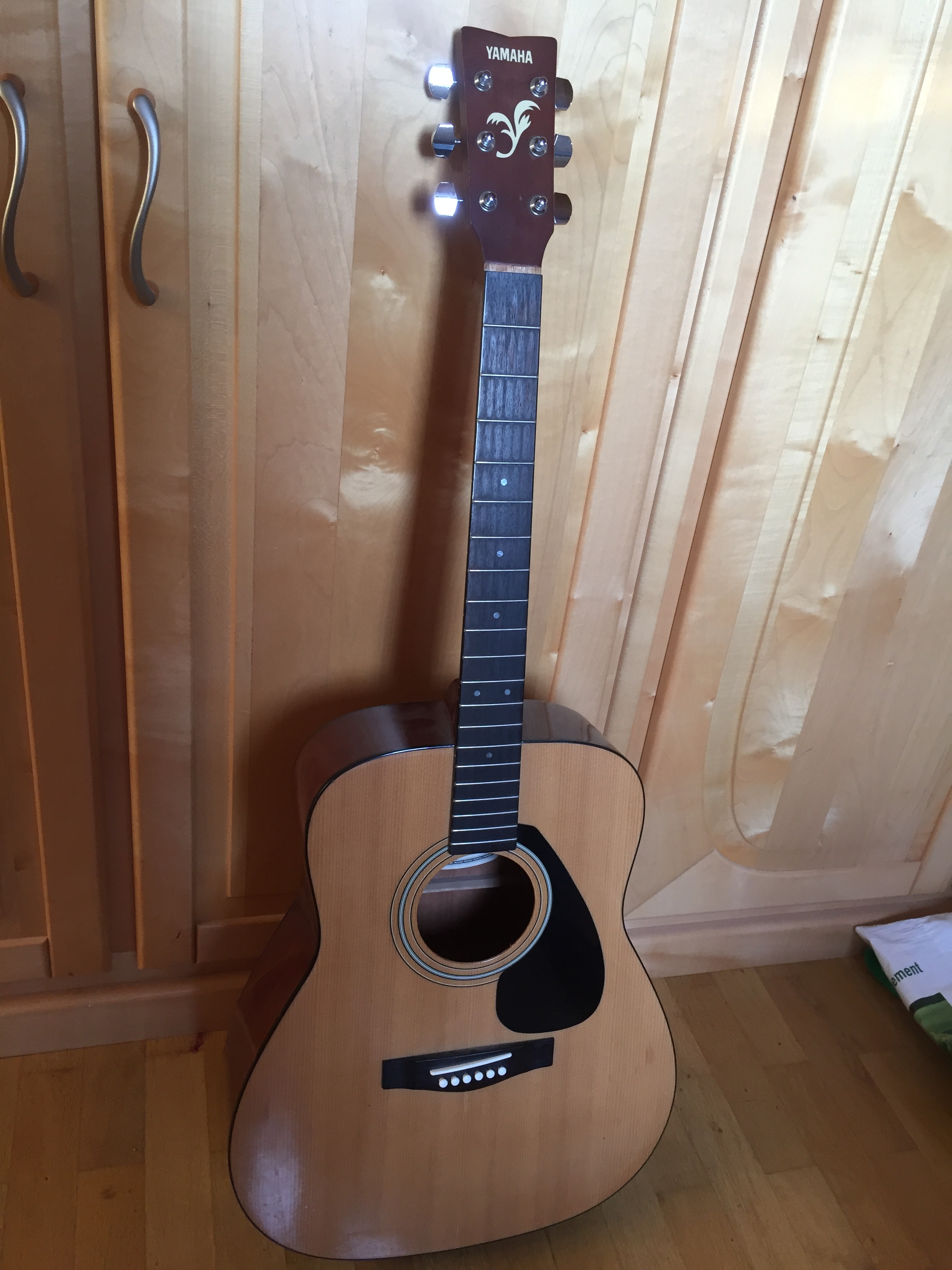 Yamaha FG 402 Image 1999540 Audiofanzine
