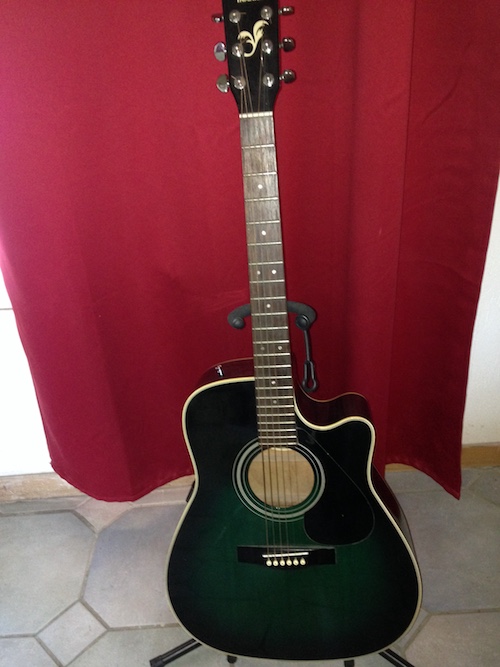 FG 411C Yamaha FG 411C Audiofanzine