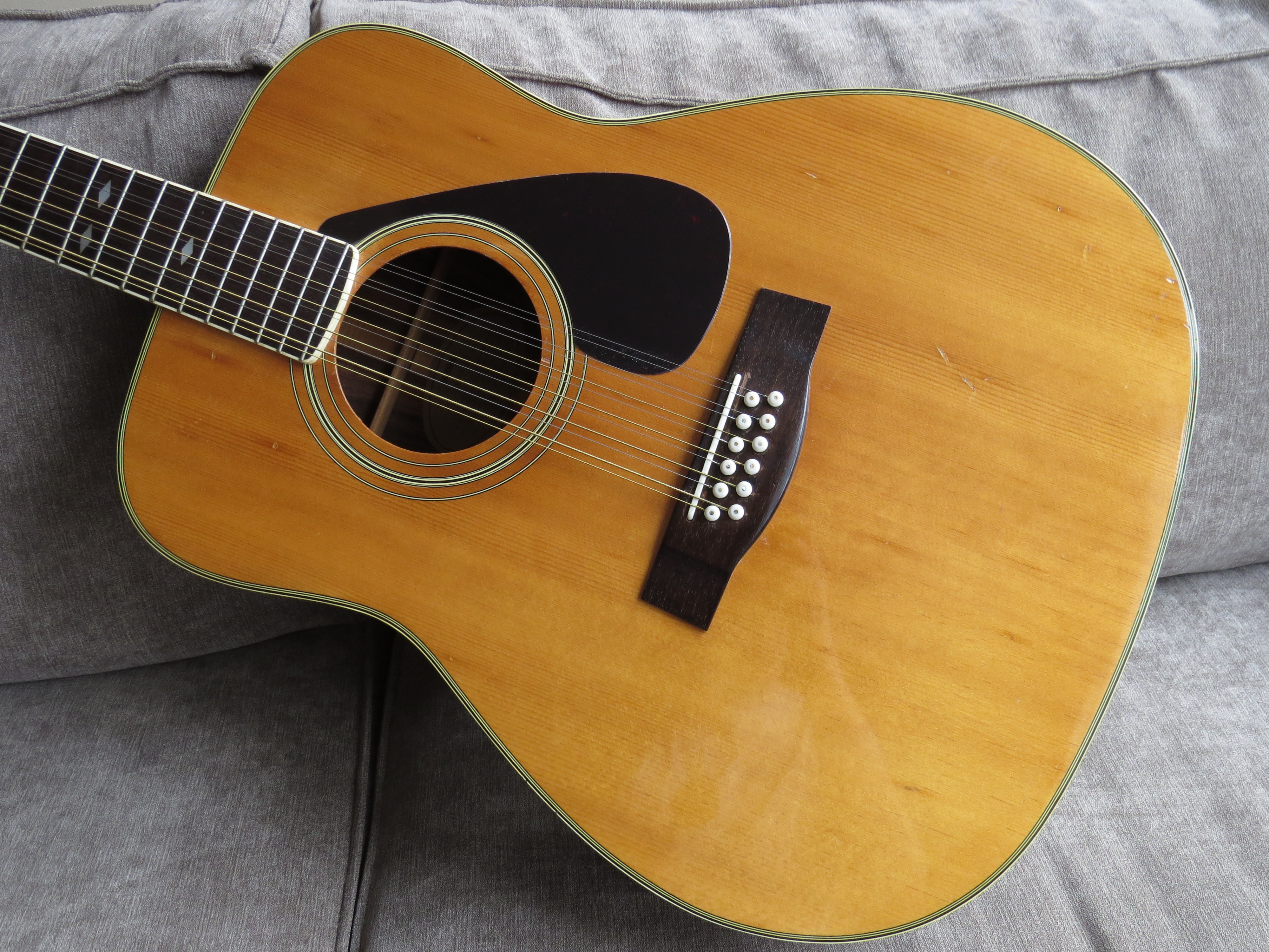 yamaha-fg-512-image-571629-audiofanzine