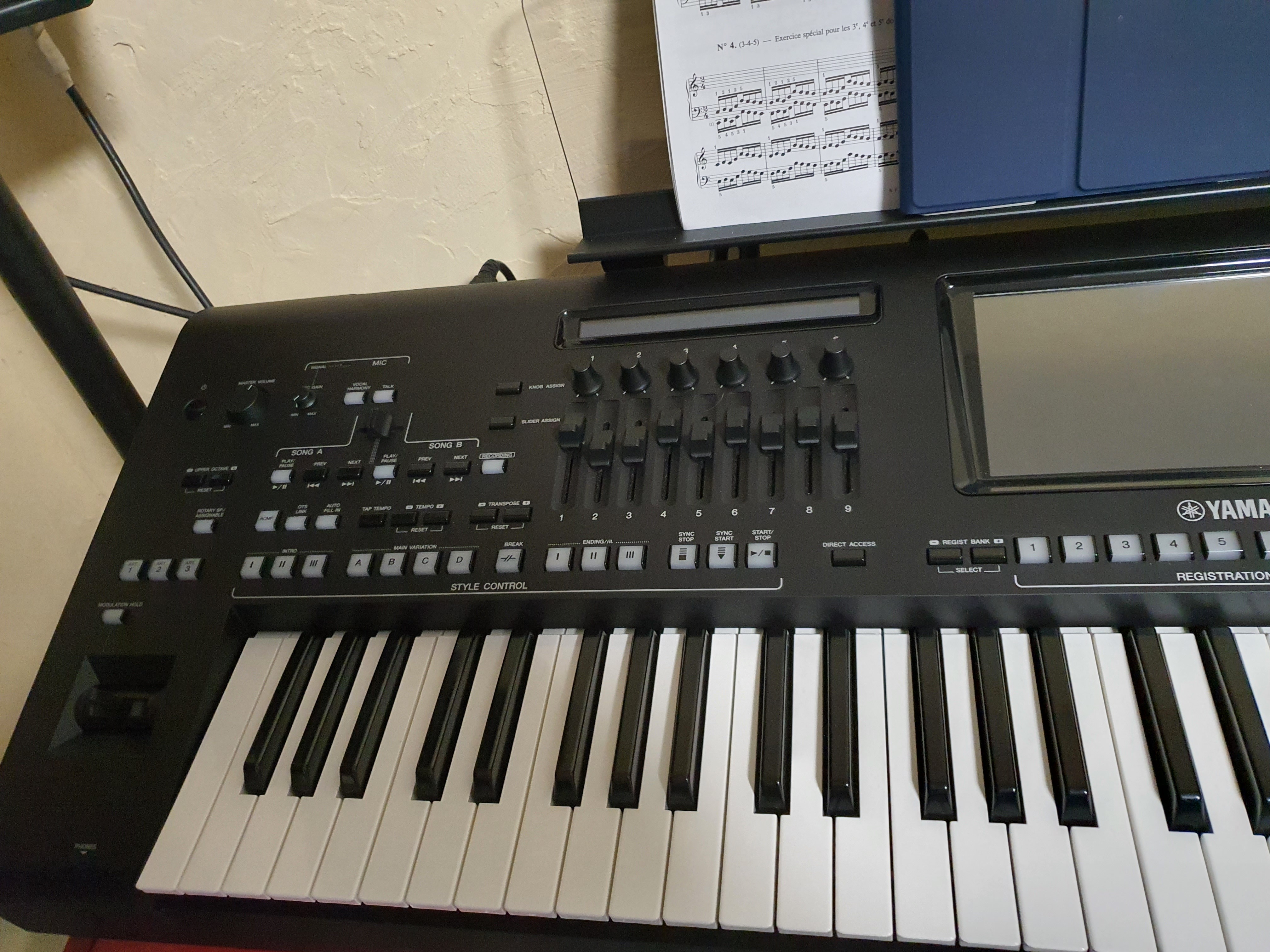 YAMAHA GENOS 2 - Clavier arrangeur