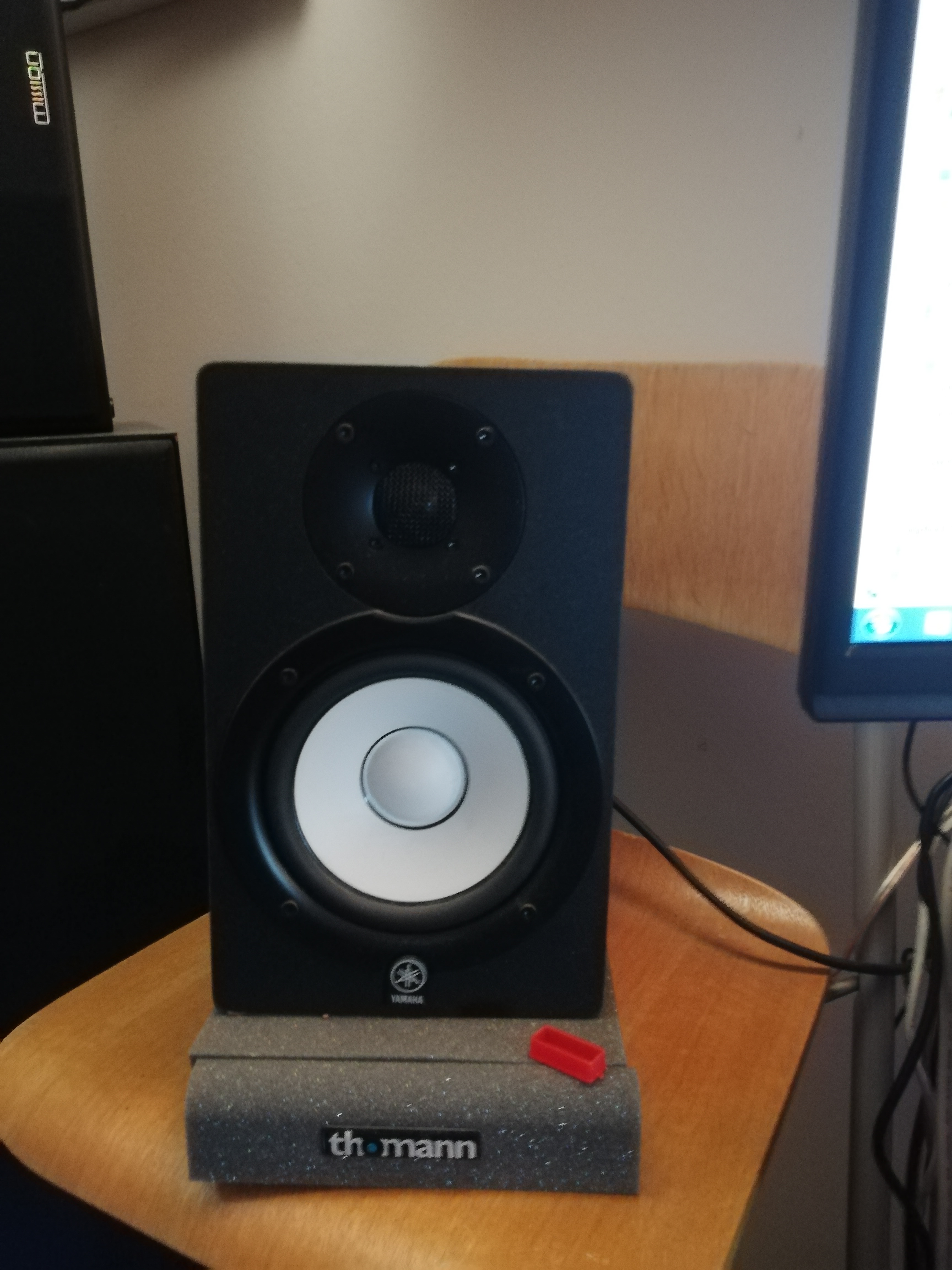 HS50M Yamaha HS50M Audiofanzine