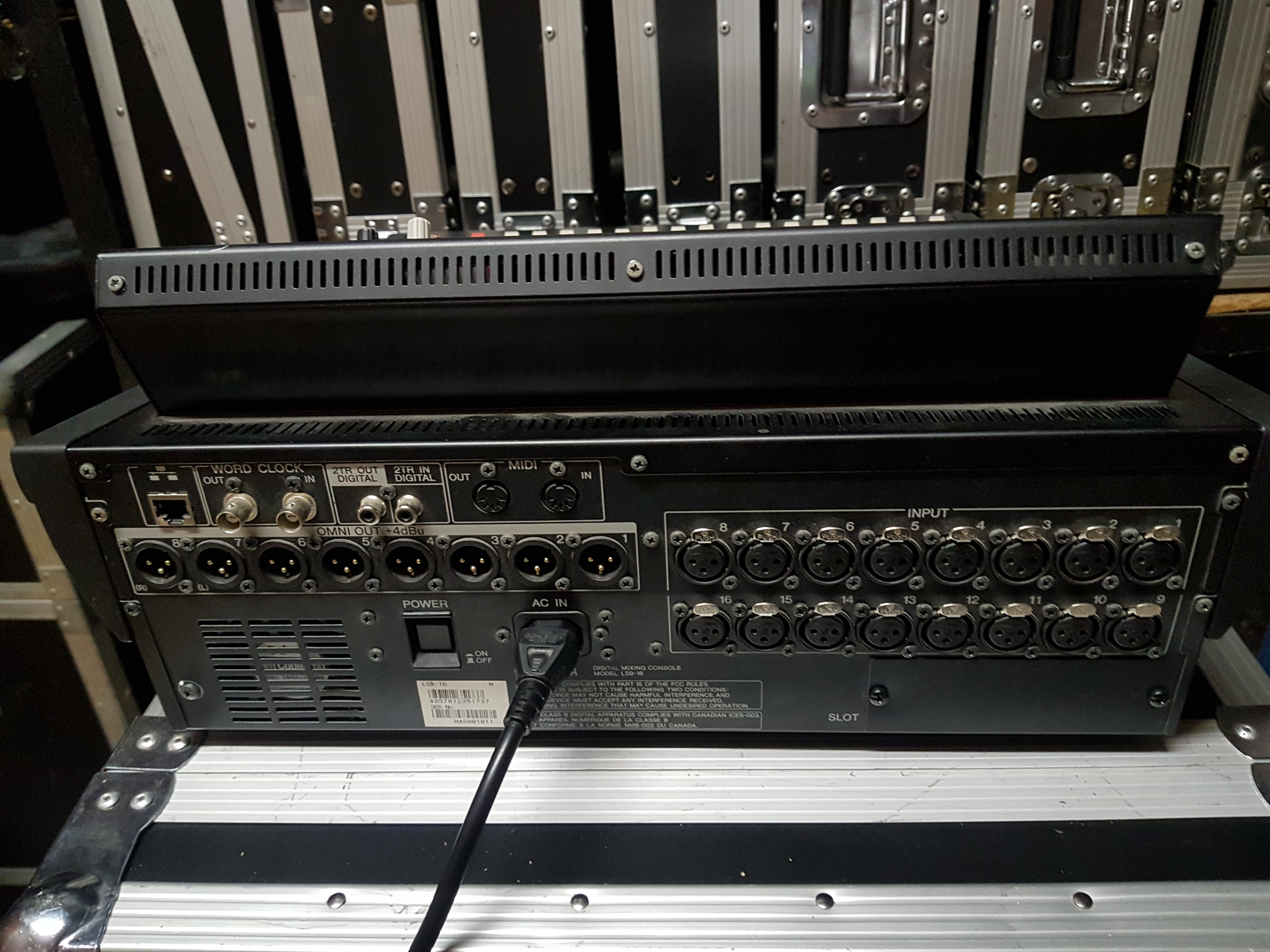 LS916 Yamaha LS916 Audiofanzine